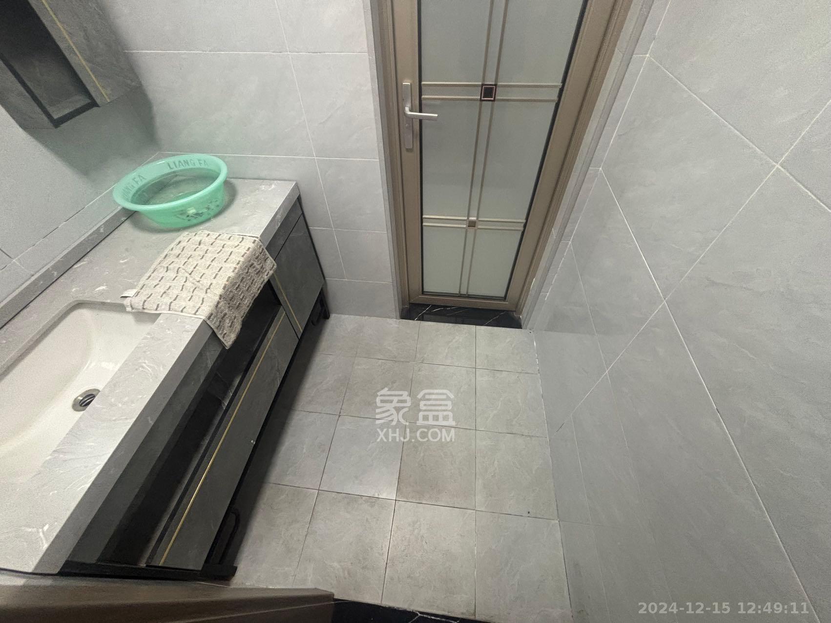 桃花嘉园 4室2厅2卫 3000.0元/月 桃花嘉园 4室2厅2卫 3000.0元/月室内图