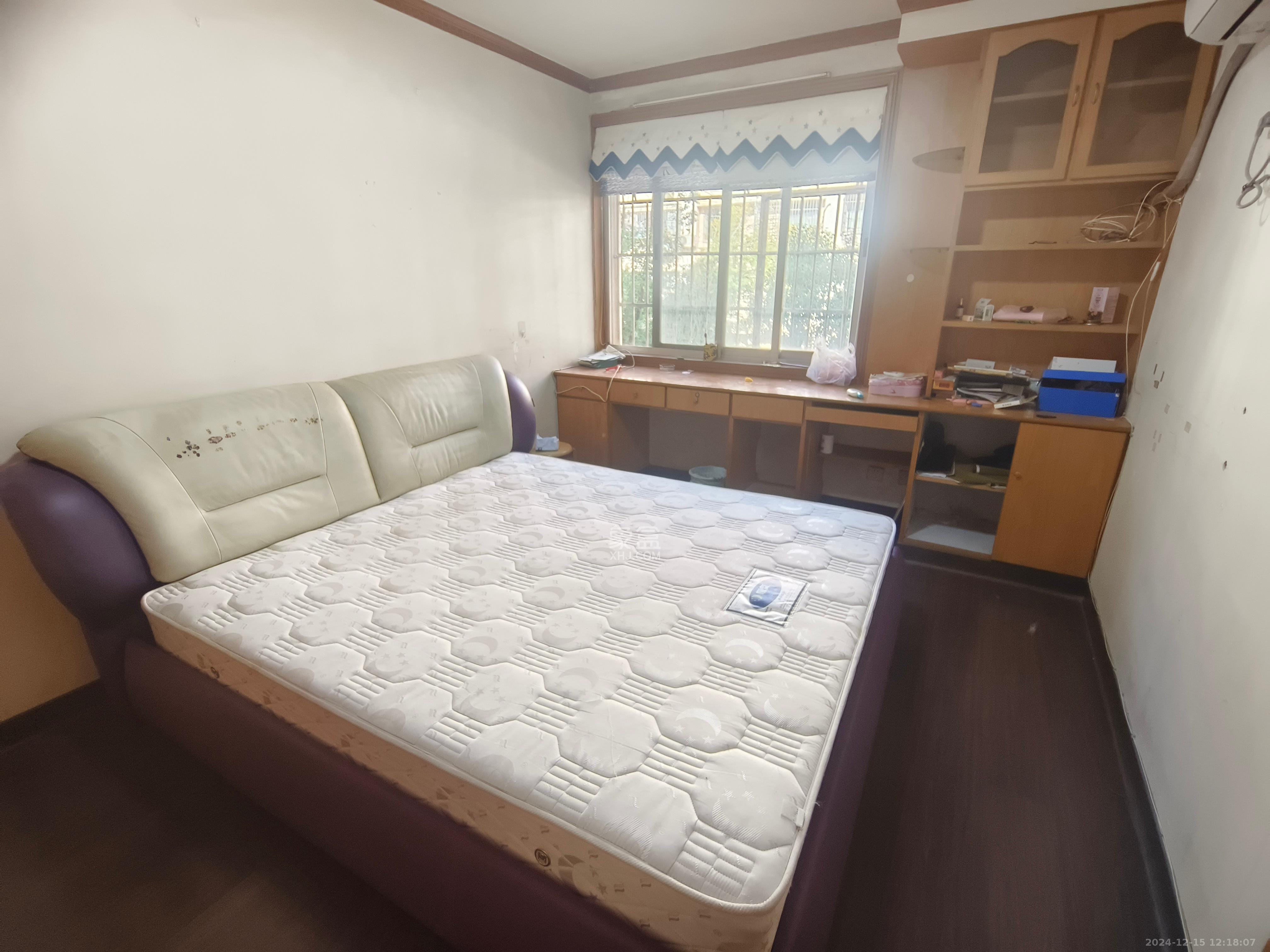 湘卫花苑  2室2厅1卫    2000.0元/月室内图