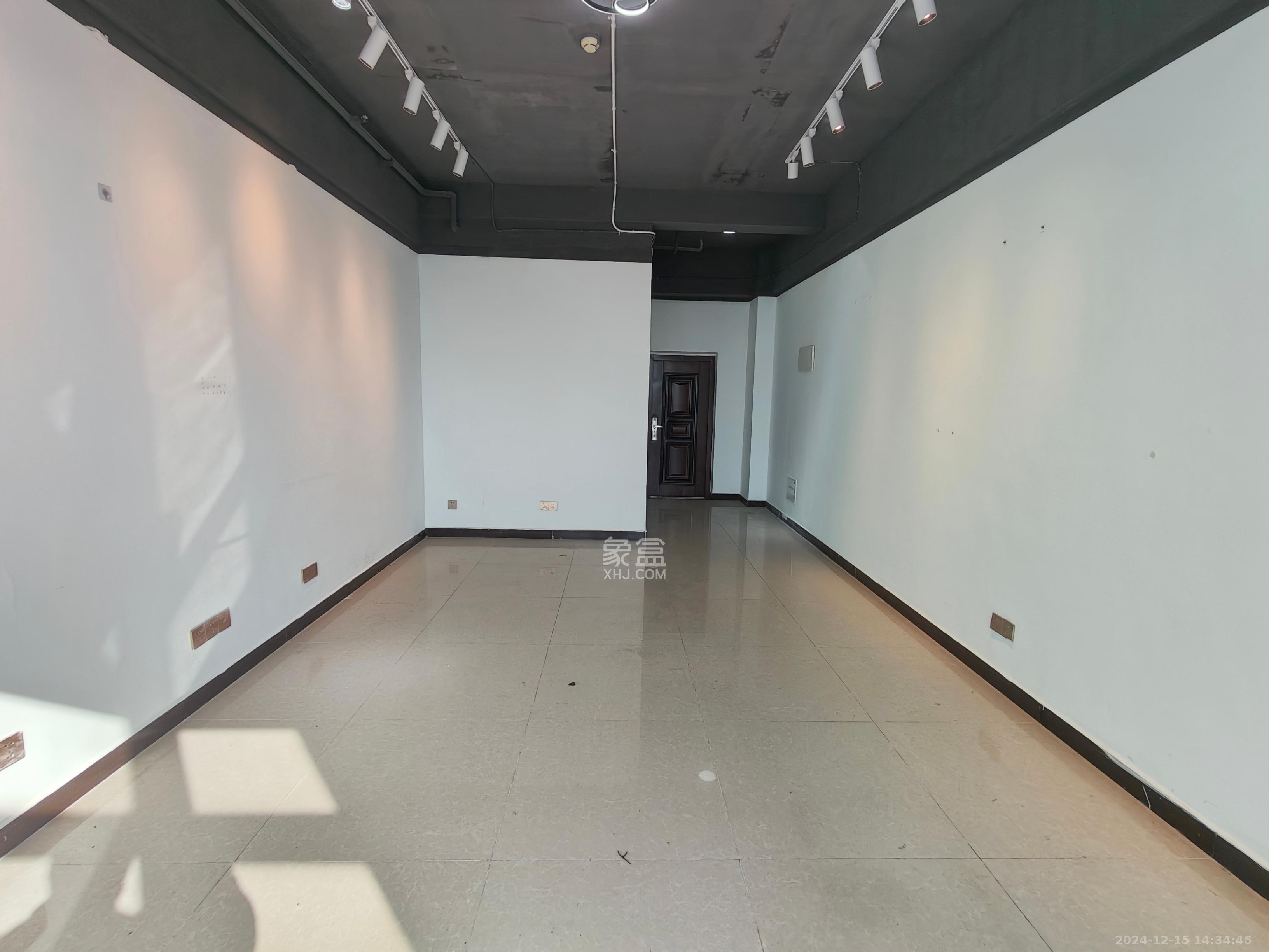 奥克斯缔壹城 1室0厅1卫 1500.0元/月 奥克斯缔壹城 1室0厅1卫 1500.0元/月室内图