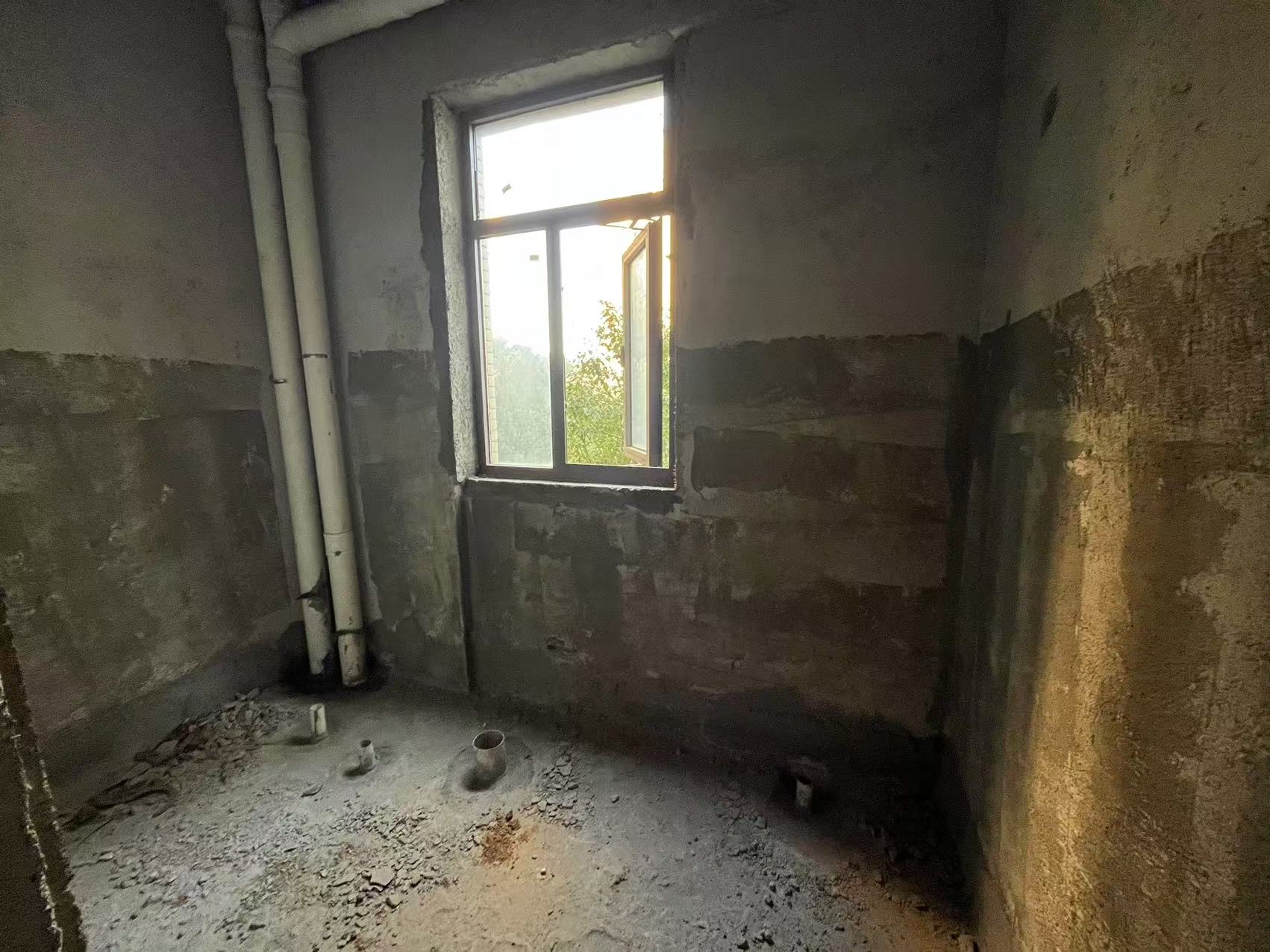 吉星金融广场(牡丹园) 3室2厅2卫 72.0万 吉星金融广场(牡丹园) 3室2厅2卫 72.0万客厅