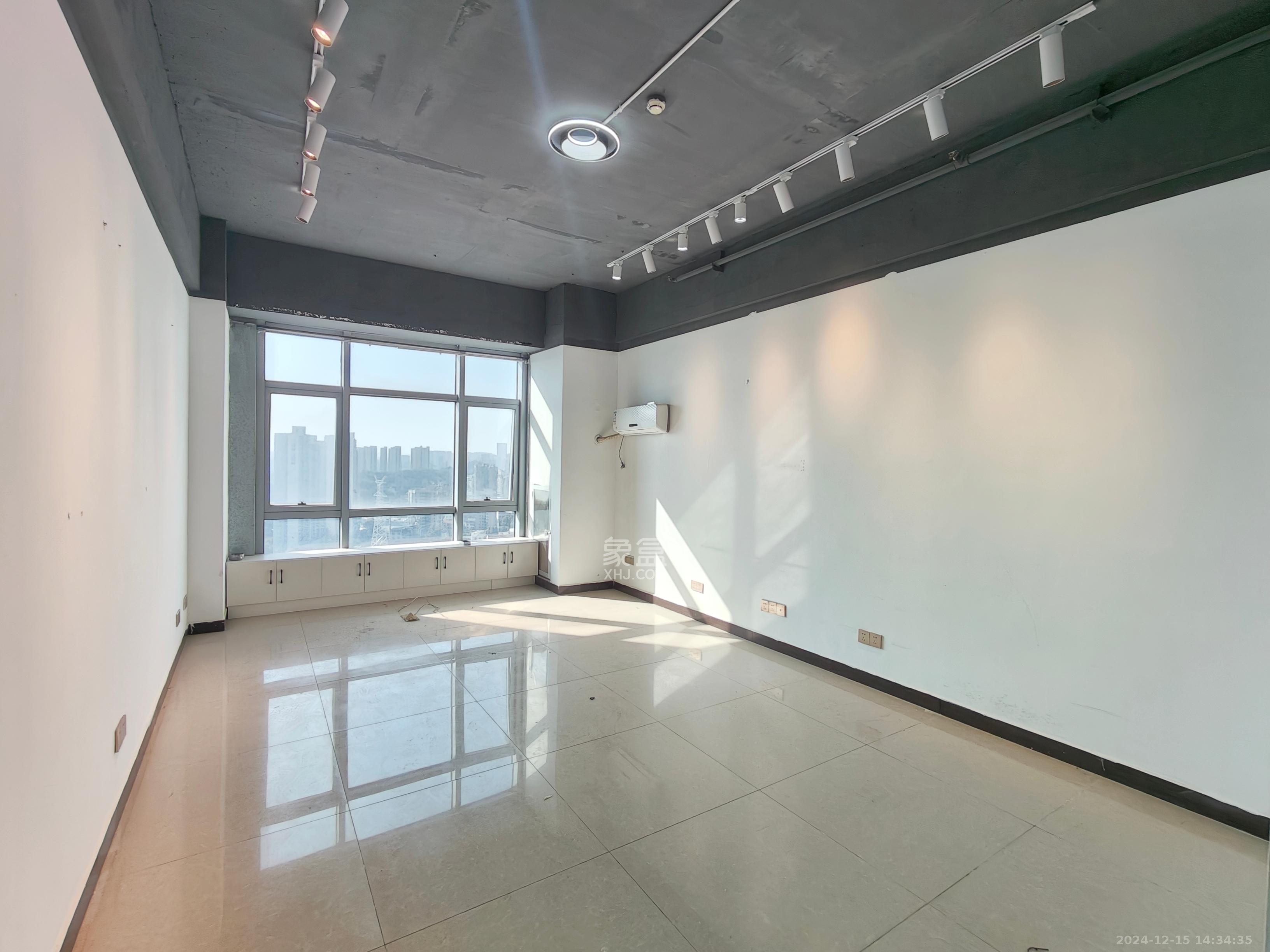 奥克斯缔壹城 1室0厅1卫 1500.0元/月 奥克斯缔壹城 1室0厅1卫 1500.0元/月室内图