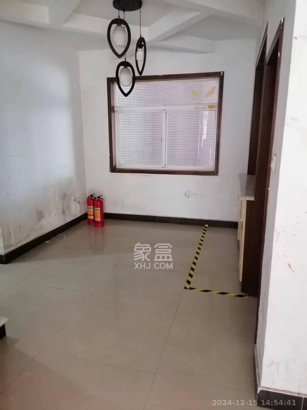 智邦家园 3室2厅1卫 3500.0元/月 智邦家园 3室2厅1卫 3500.0元/月室内图