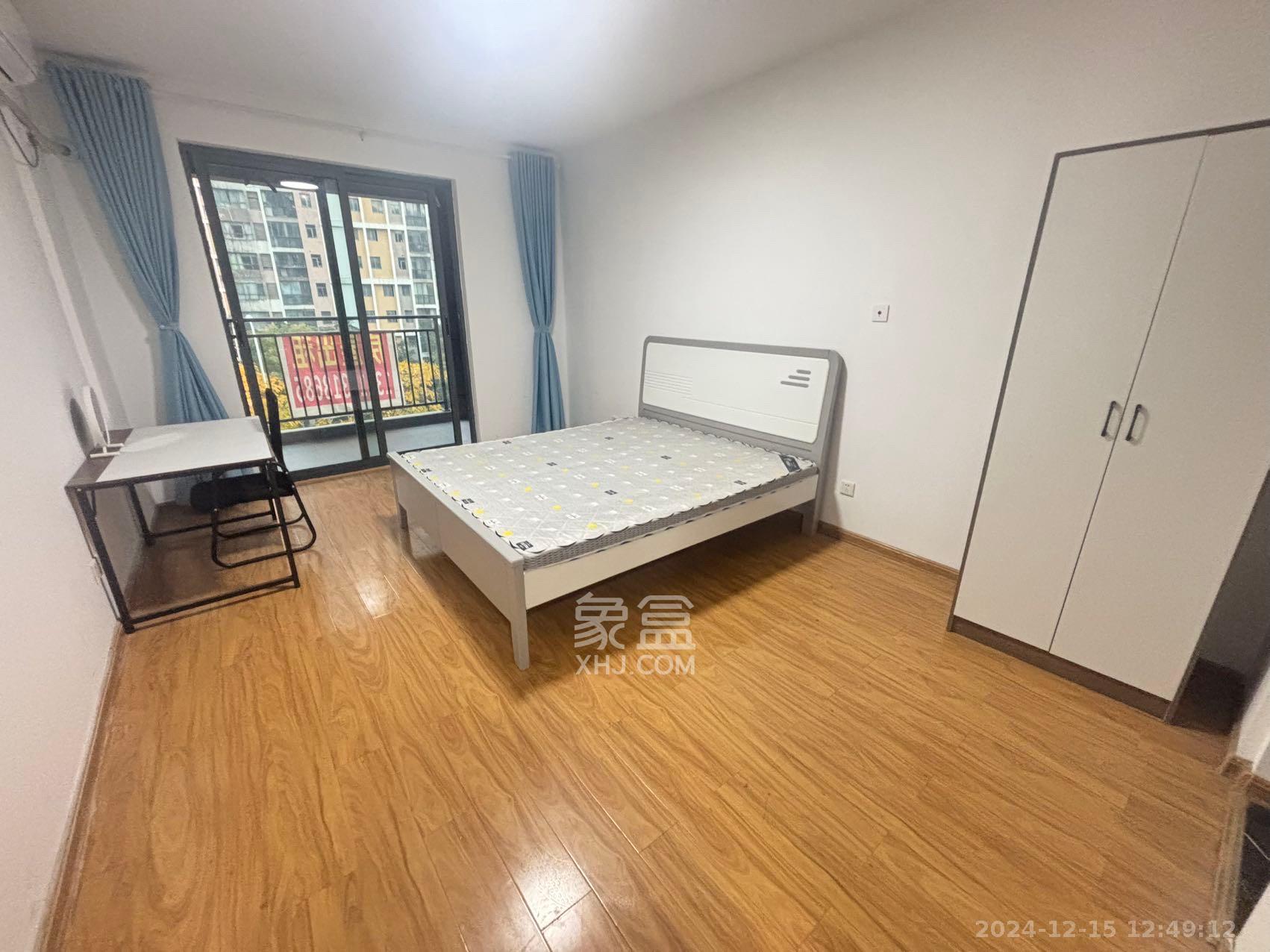 桃花嘉园 4室2厅2卫 3000.0元/月 桃花嘉园 4室2厅2卫 3000.0元/月室内图