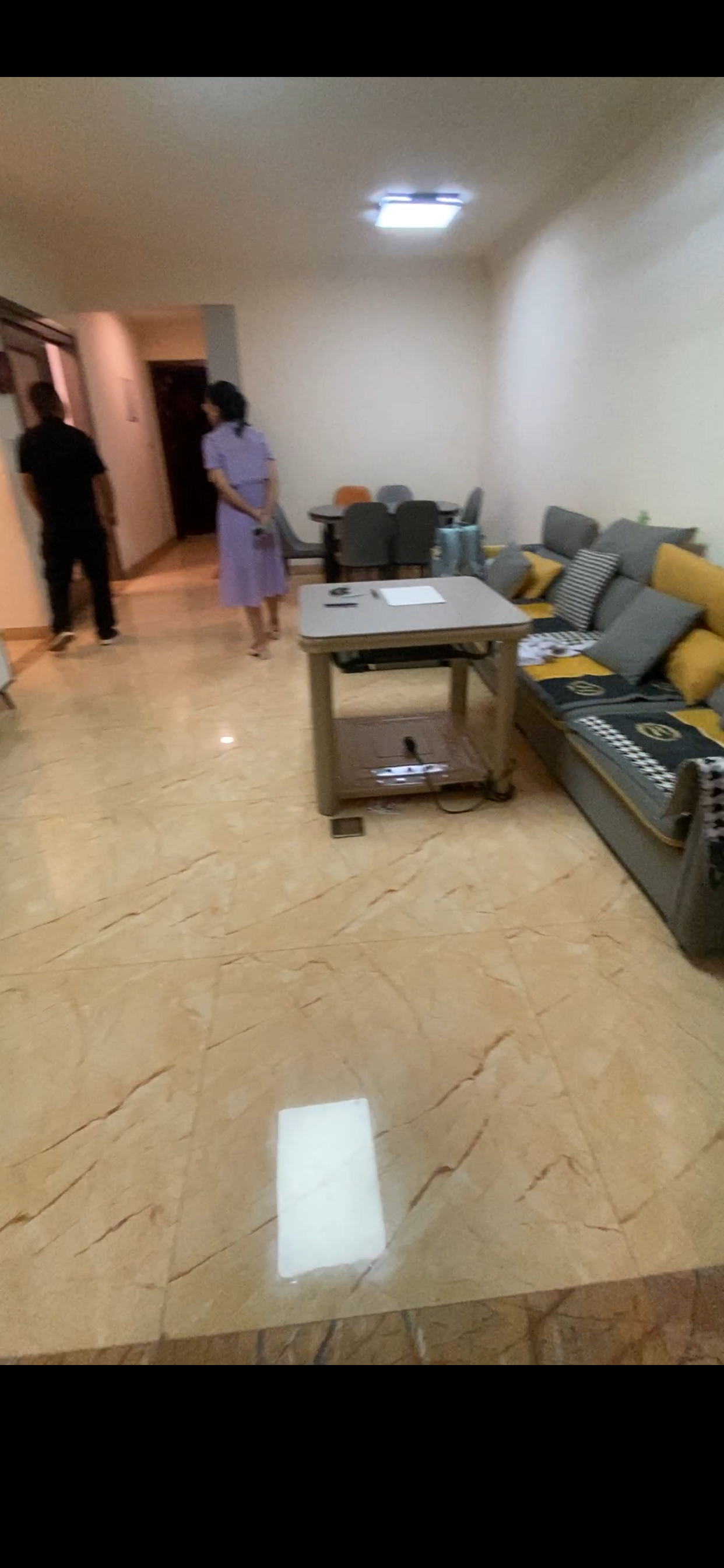 碧桂园豪园 1室0厅0卫 1800.0元/月 碧桂园豪园 1室0厅0卫 1800.0元/月室内图