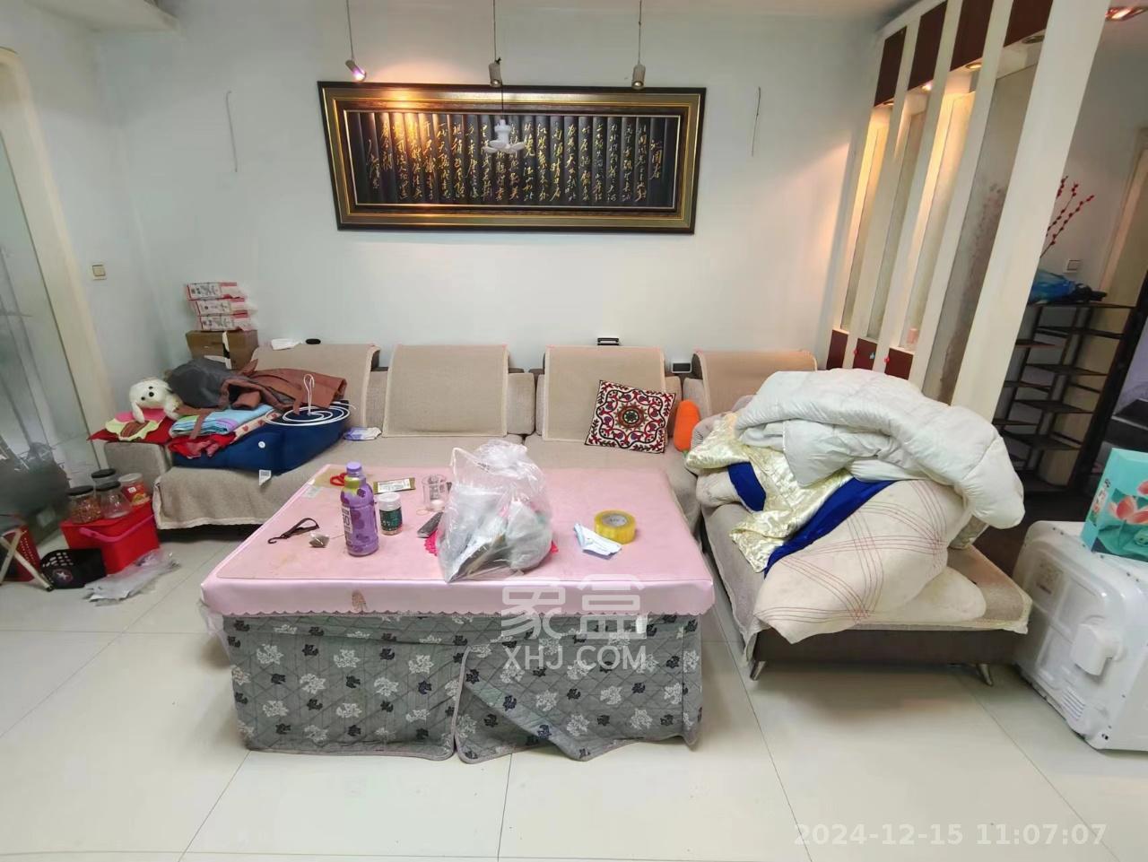 雅泰家园 3室2厅1卫 2500.0元/月 雅泰家园 3室2厅1卫 2500.0元/月室内图