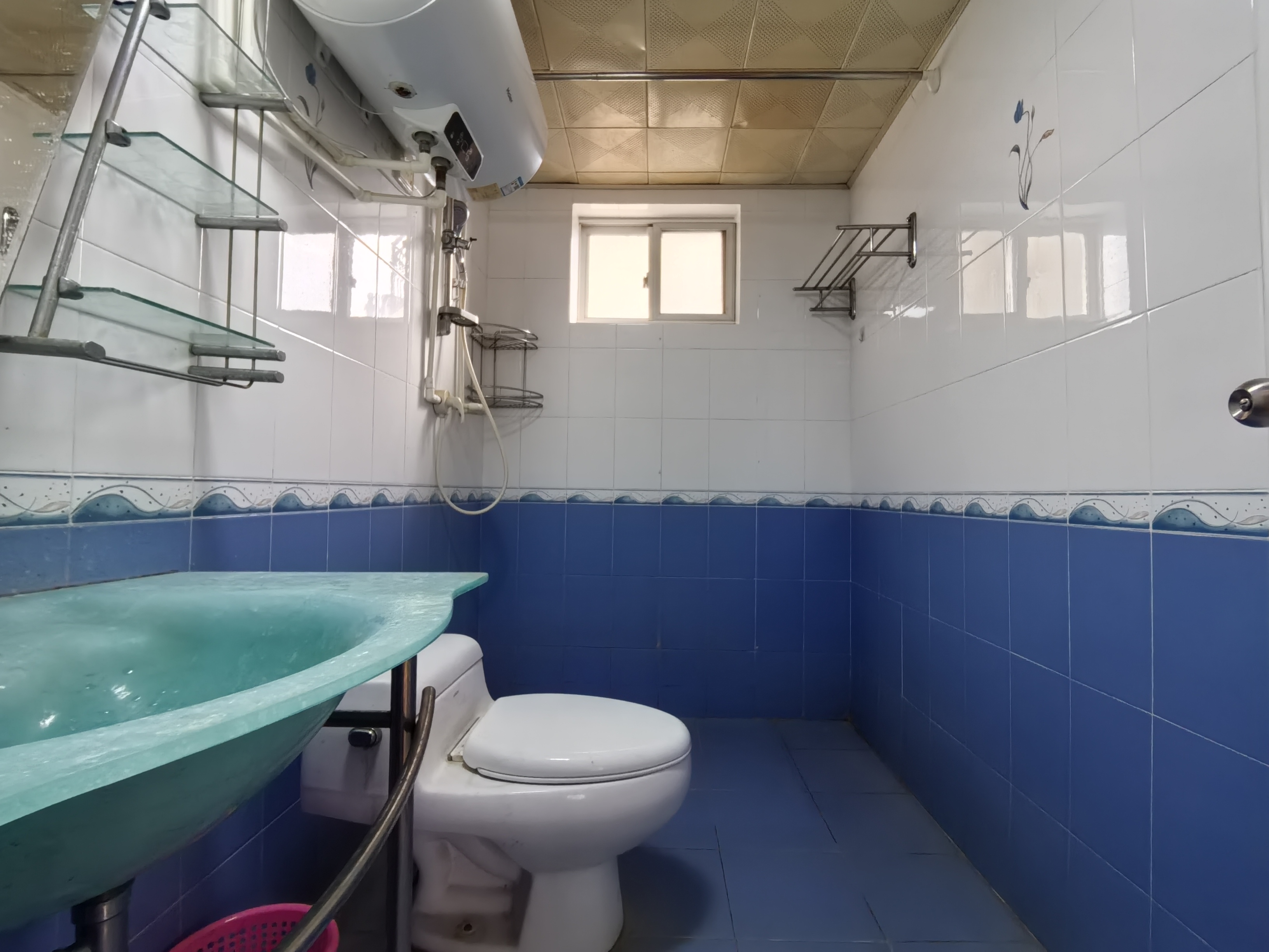 嘉华城市花园 3室2厅2卫 3500.0元/月 嘉华城市花园 3室2厅2卫 3500.0元/月室内图