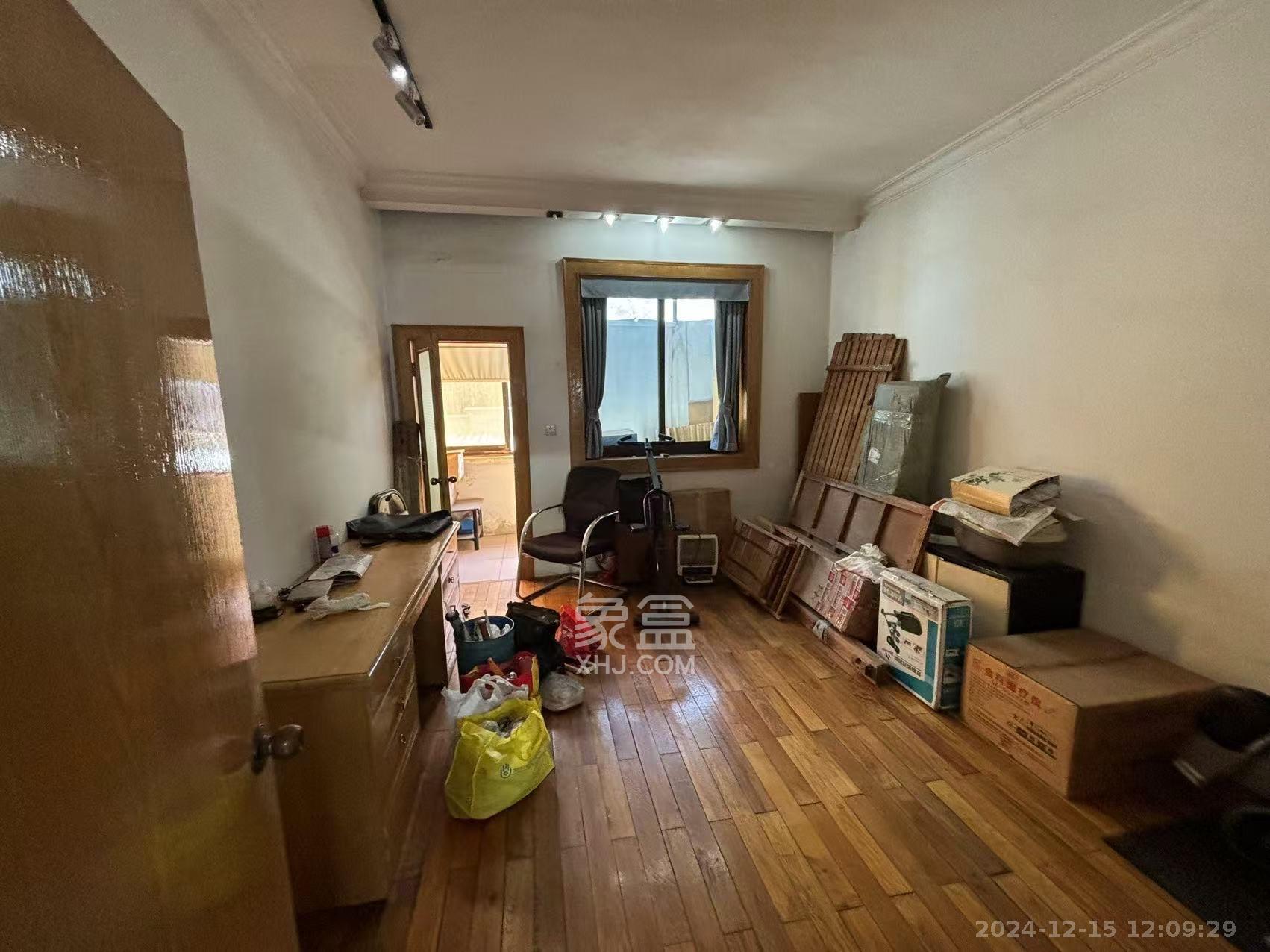 湖南省茶叶有限公司(浏正街)  1室0厅0卫    2000.0元/月 湖南省茶叶有限公司(浏正街)  1室0厅0卫    2000.0元/月室内图