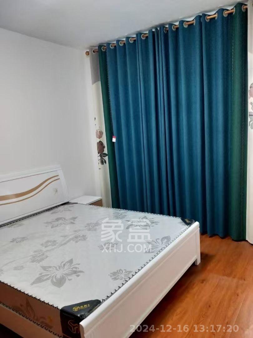 四季星城  4室2厅2卫    2500.0元/月 四季星城  4室2厅2卫    2500.0元/月室内图