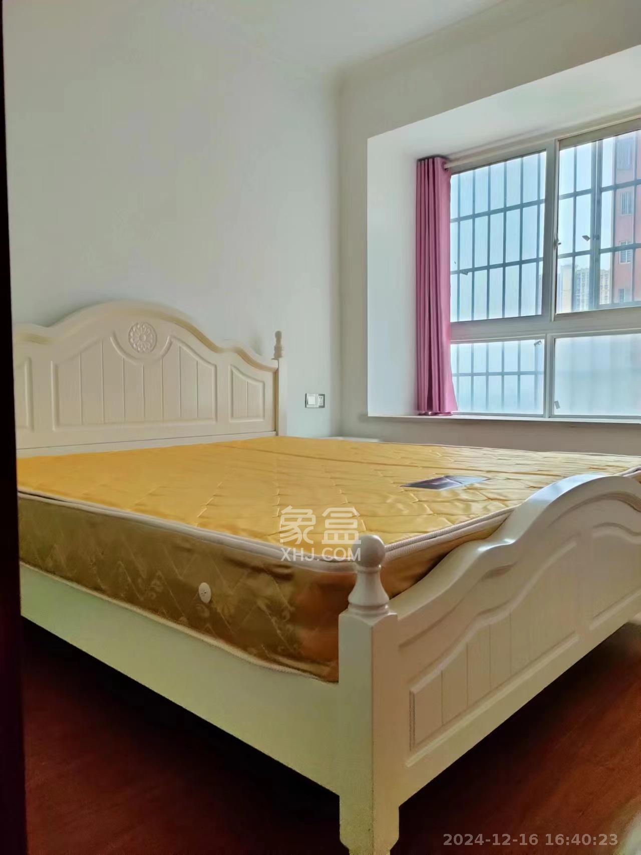 东门尚苑 3室2厅1卫 2000.0元/月 东门尚苑 3室2厅1卫 2000.0元/月室内图