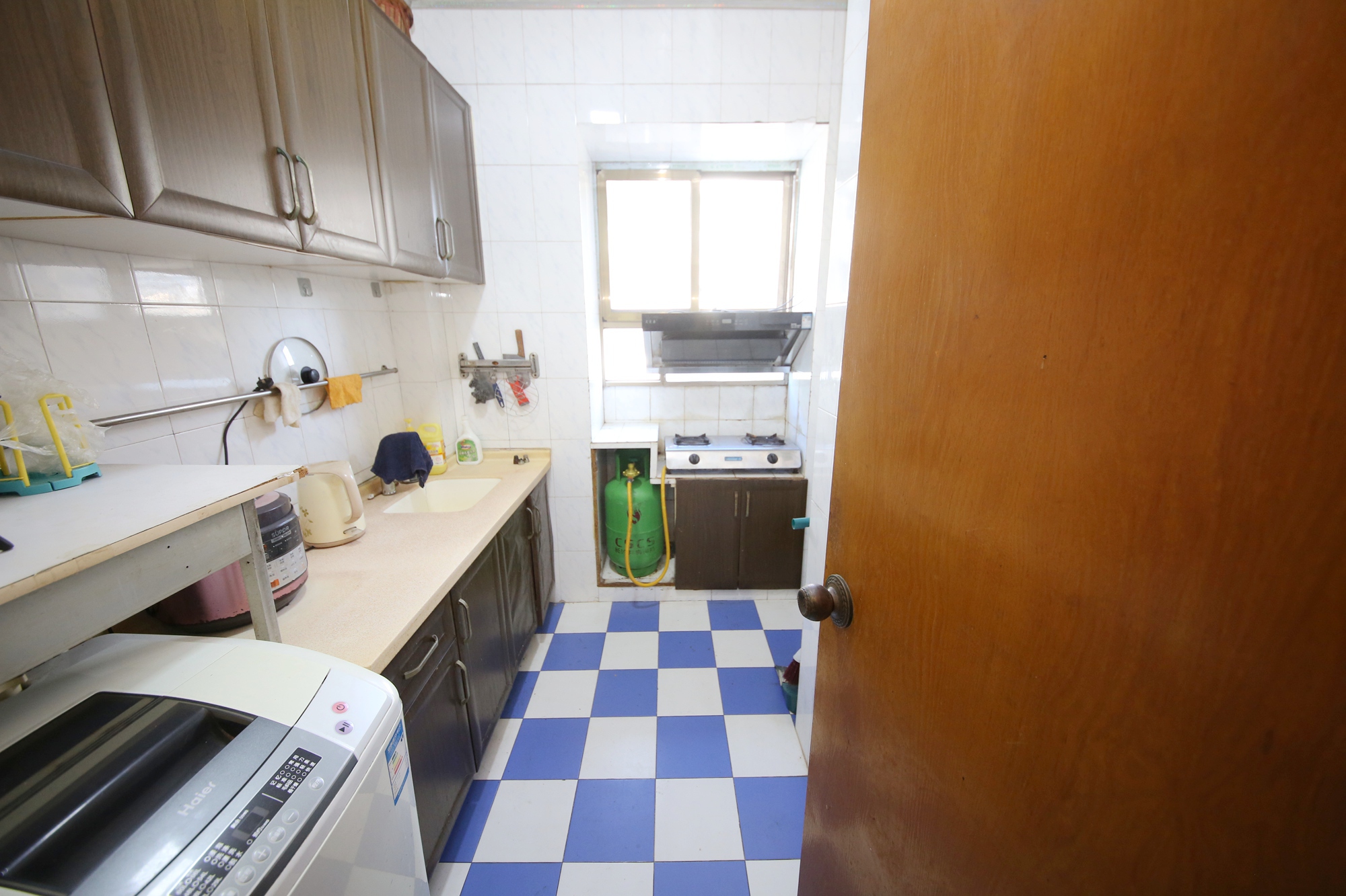 湖南省茶叶有限公司（浏正街）  2室1厅1卫    45.0万厨房