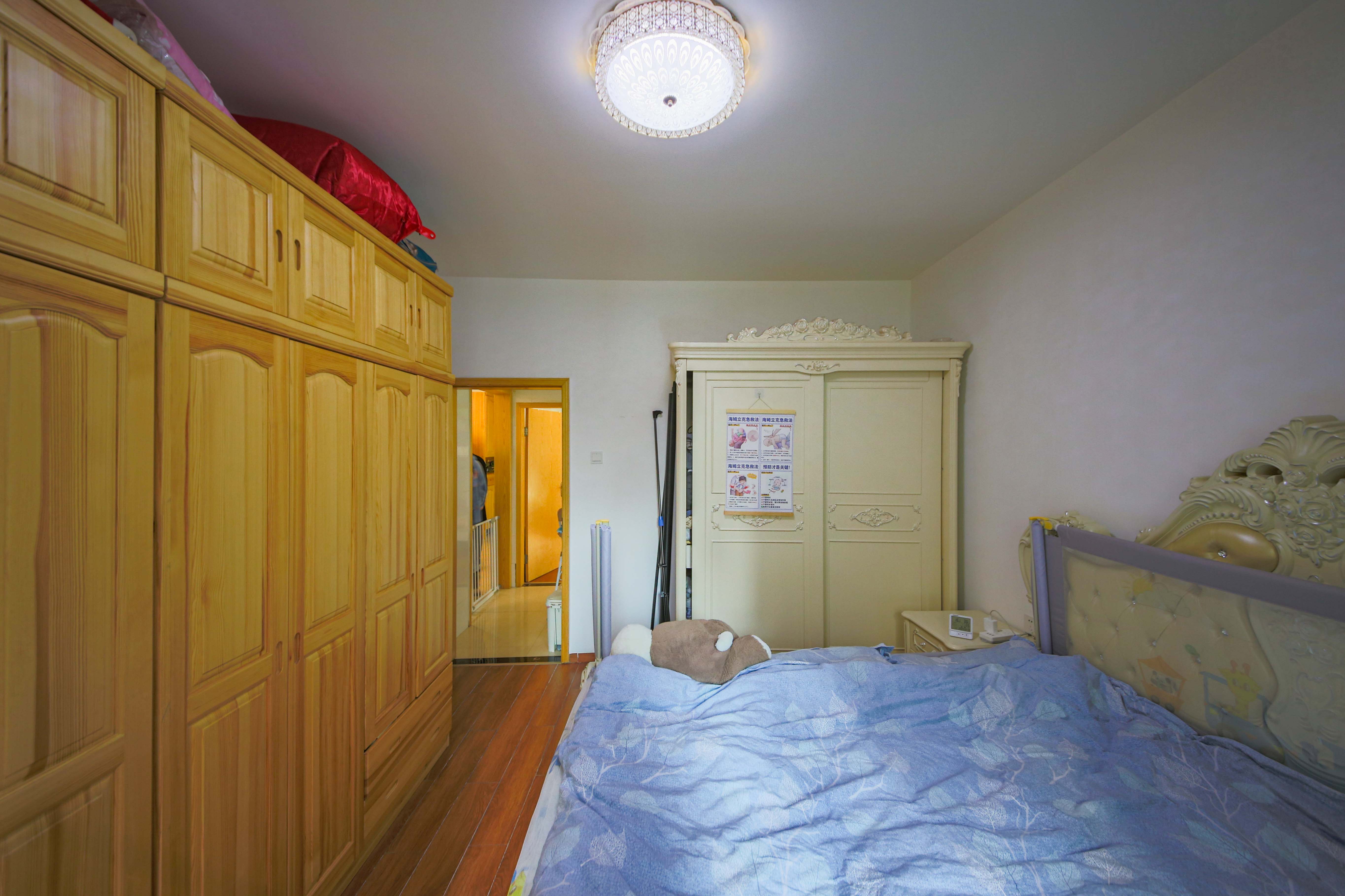 长沙欧洲城  2室2厅1卫    90.0万 长沙欧洲城  2室2厅1卫    90.0万卧室