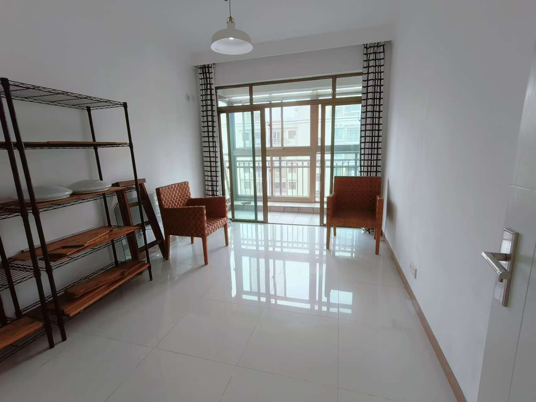 蓝海佳园 3室2厅1卫 156.0万 蓝海佳园 3室2厅1卫 156.0万室内图