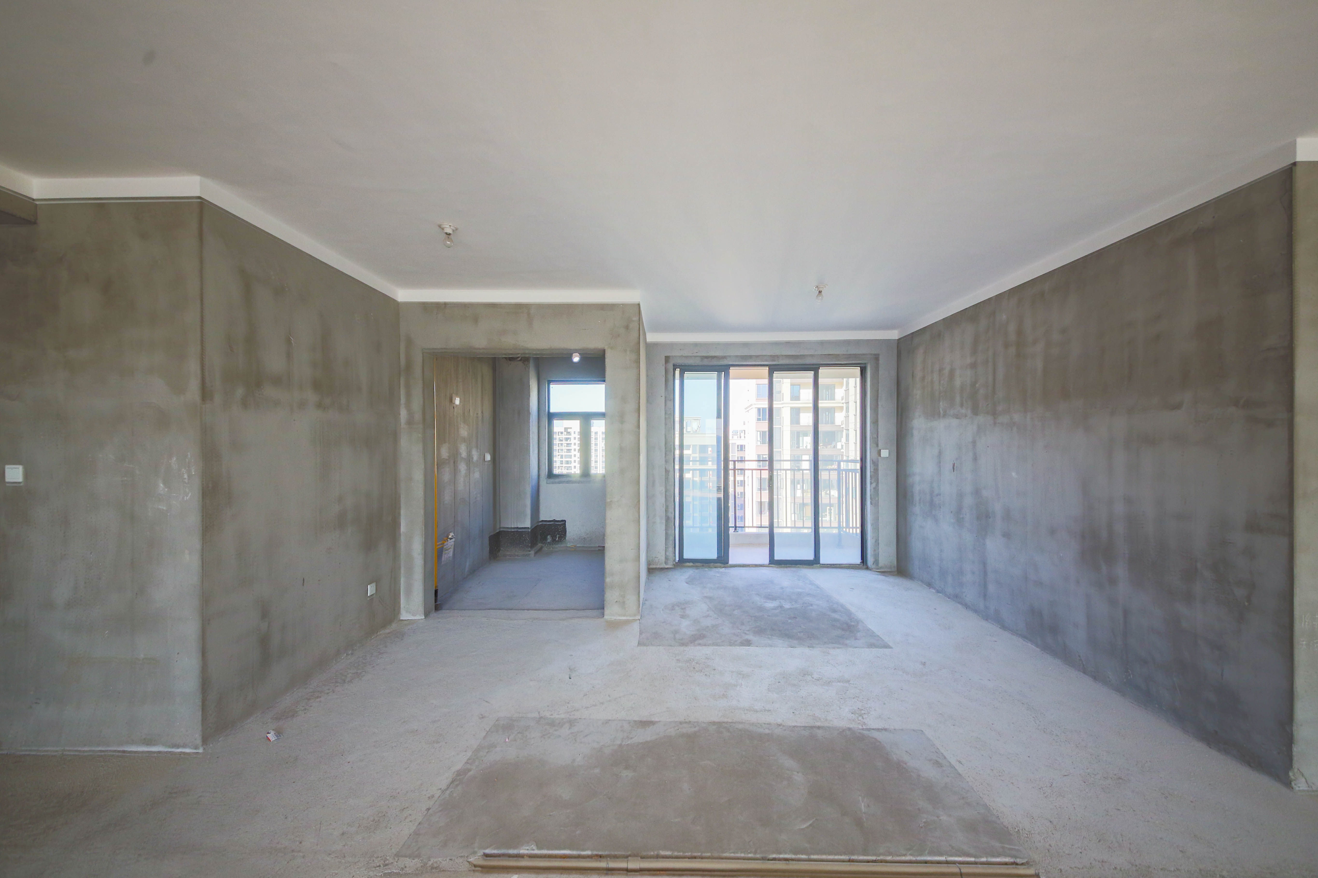 中建钰和城  4室2厅3卫   358.00万客厅