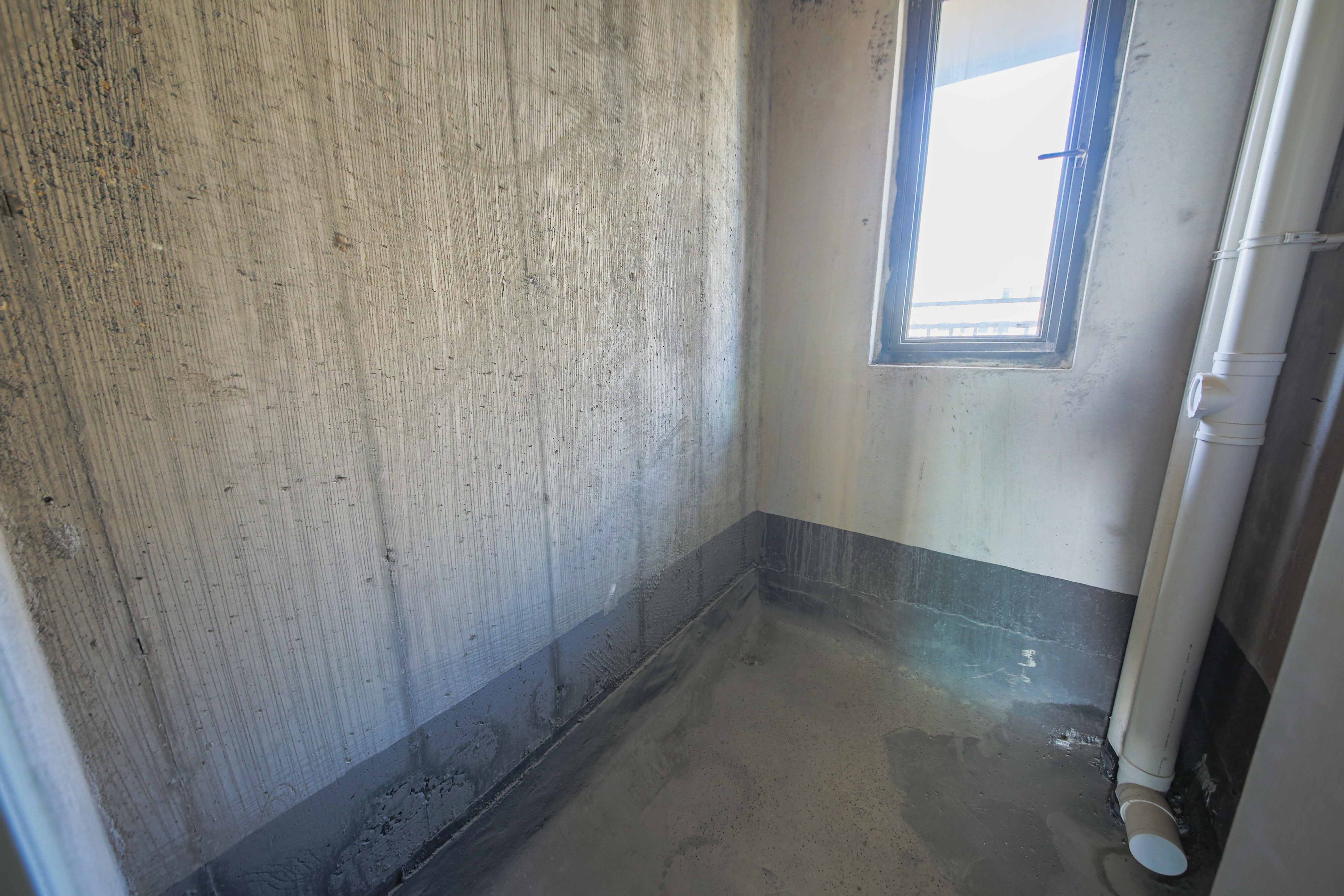 中建钰和城  4室2厅3卫   358.00万卫生间