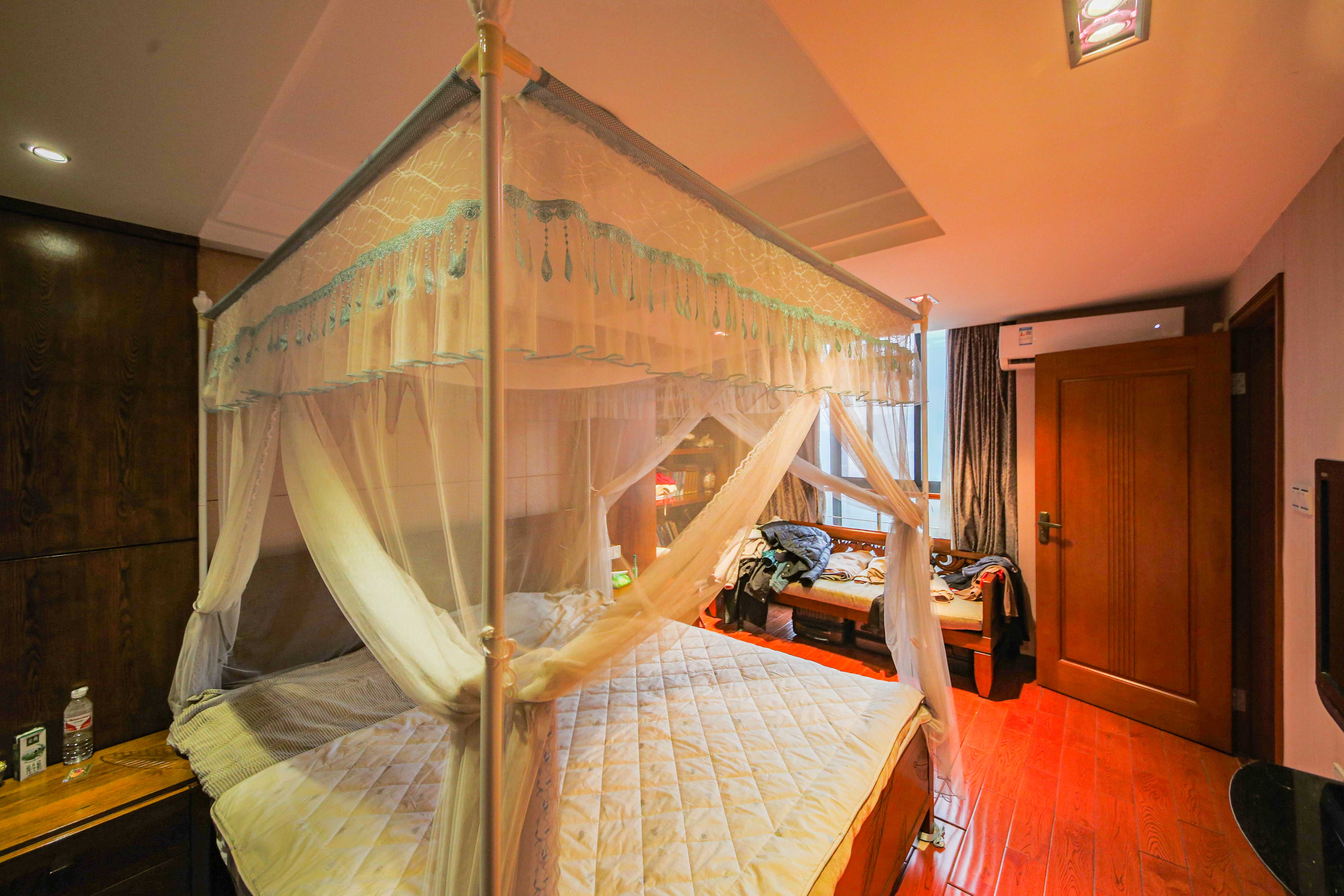 博林金谷 4室2厅2卫 159.0万 博林金谷 4室2厅2卫 159.0万卧室