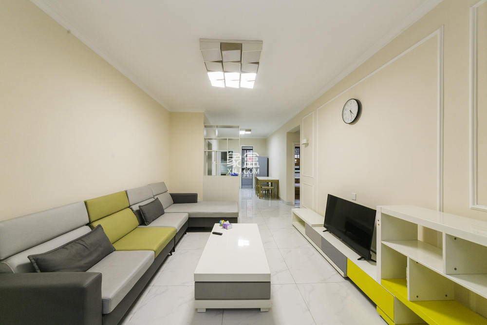 奥林匹克花园贡院二期  2室2厅1卫    82.0万