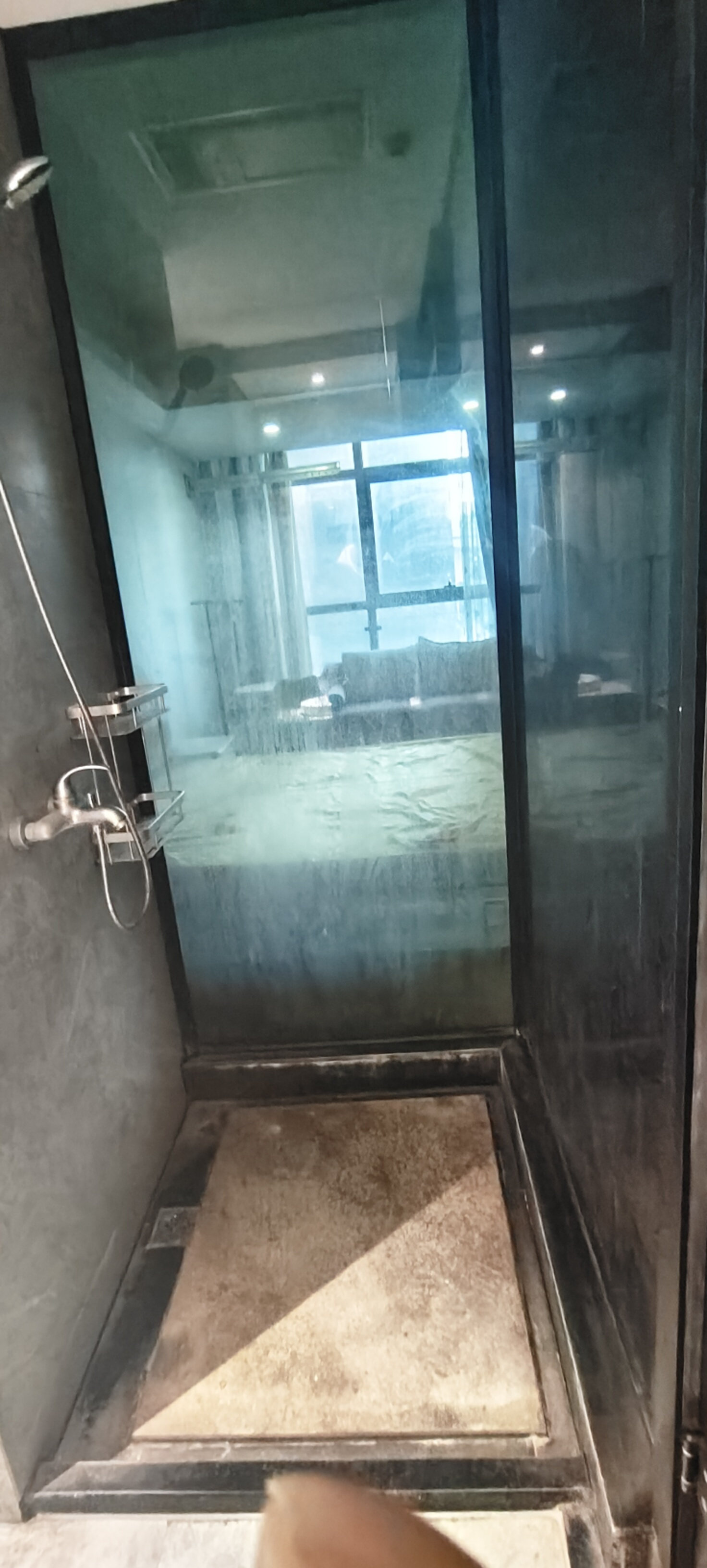 紫鑫御湖湾  1室1厅1卫   1200.00元/月室内图