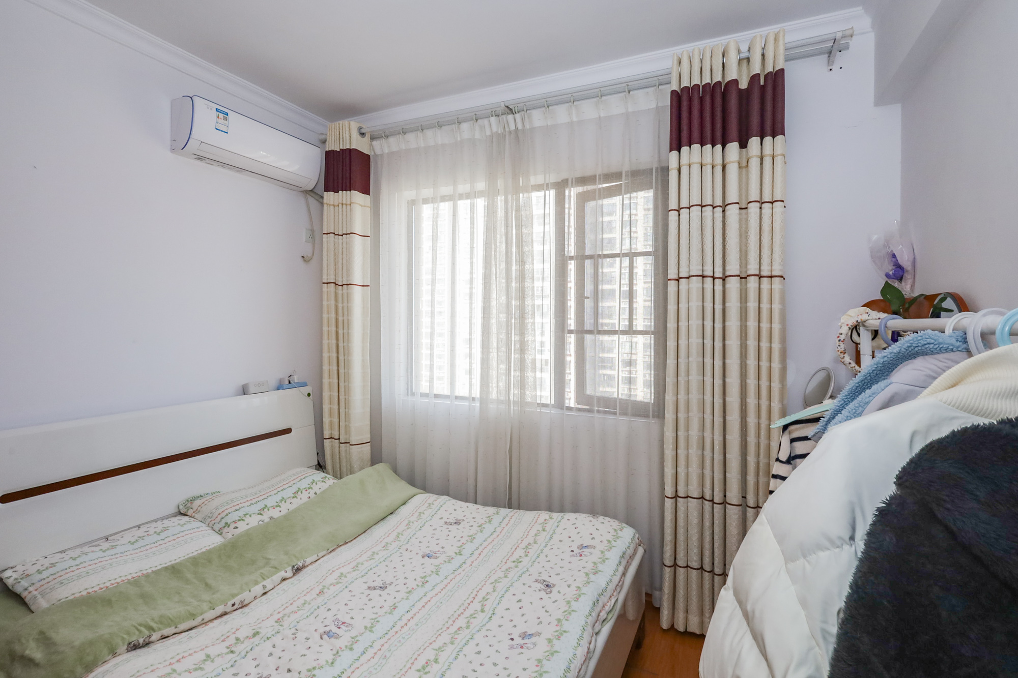 钰龙天下二期(钰龙佳园)  3室2厅2卫    225.0万 钰龙天下二期(钰龙佳园)  3室2厅2卫    225.0万卧室