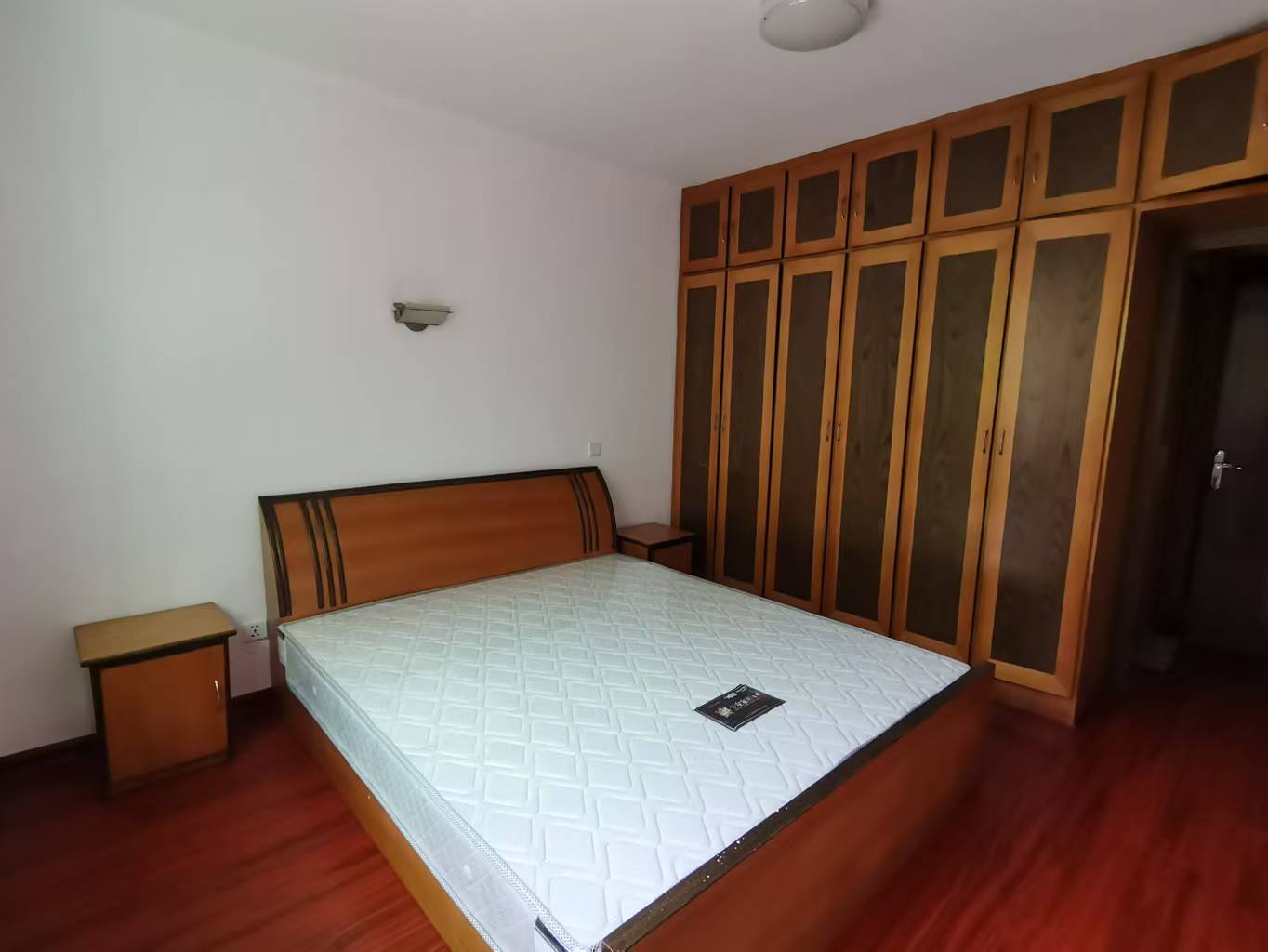 广福园 3室2厅1卫 2200.0元/月 广福园 3室2厅1卫 2200.0元/月室内图