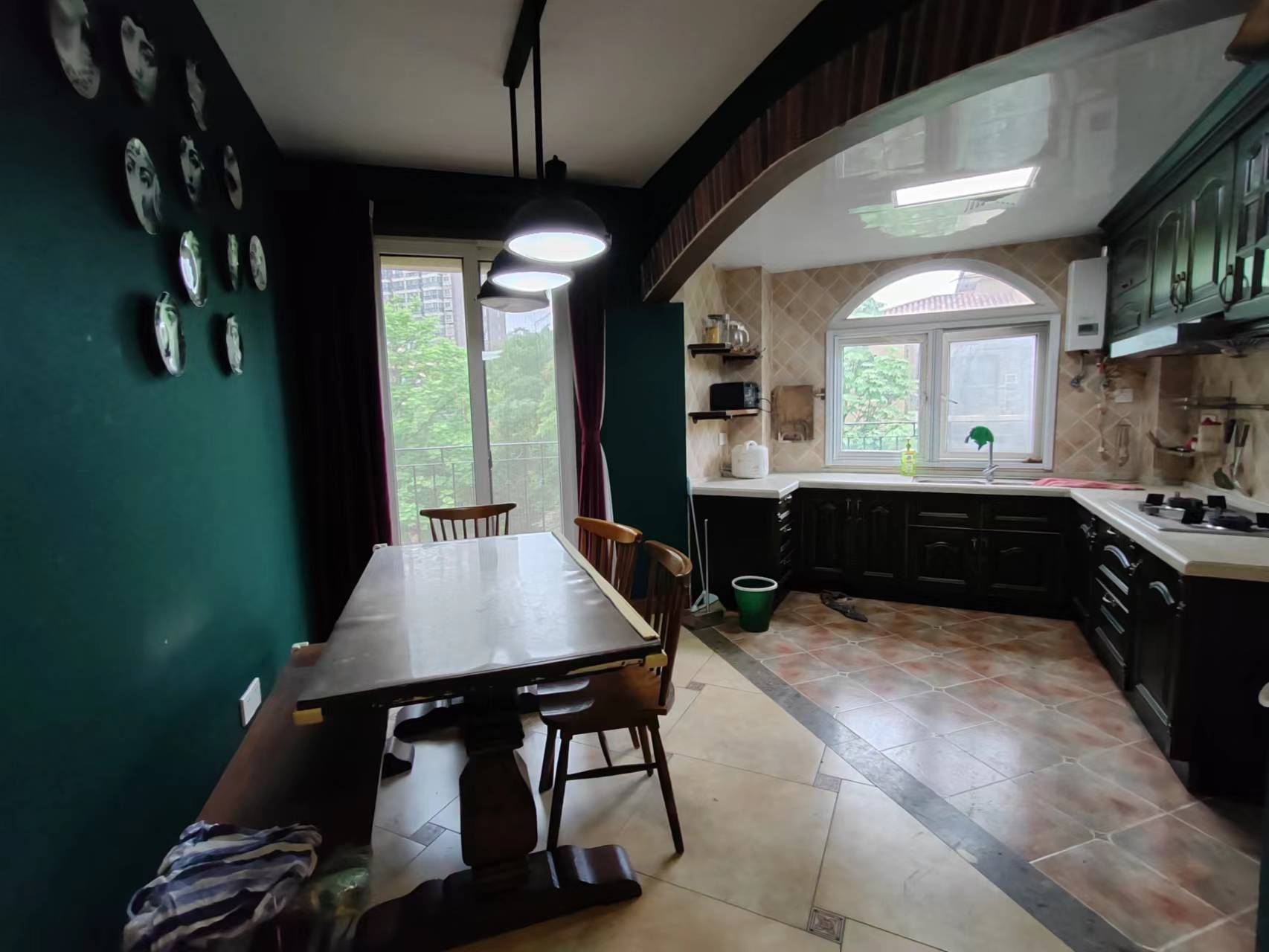 郡原居里  3室2厅1卫    2300.0元/月 郡原居里  3室2厅1卫    2300.0元/月室内图