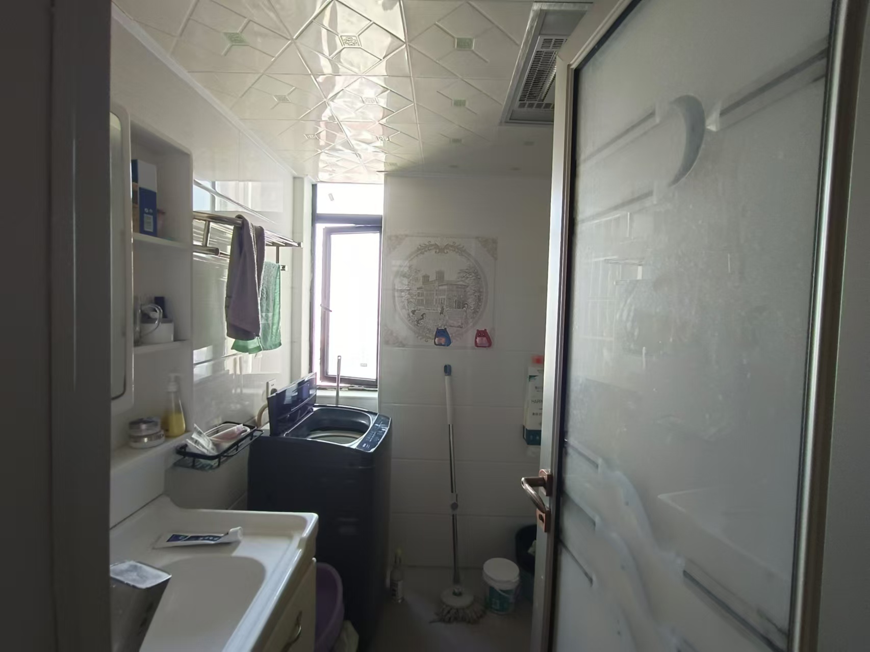 碧桂园公园壹号(凯怡茗苑) 3室2厅1卫 1500.0元/月 碧桂园公园壹号(凯怡茗苑) 3室2厅1卫 1500.0元/月室内图