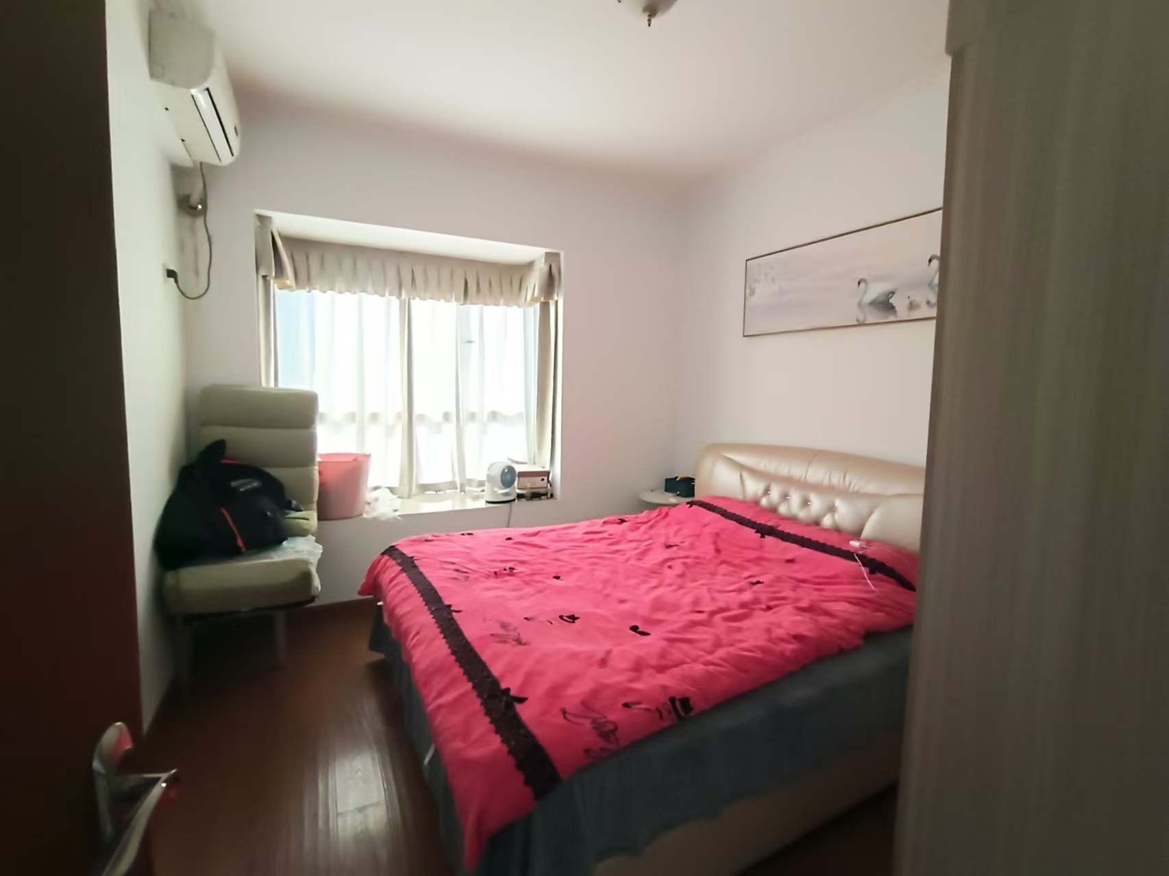 碧桂园公园壹号(凯怡茗苑) 3室2厅1卫 1500.0元/月 碧桂园公园壹号(凯怡茗苑) 3室2厅1卫 1500.0元/月室内图