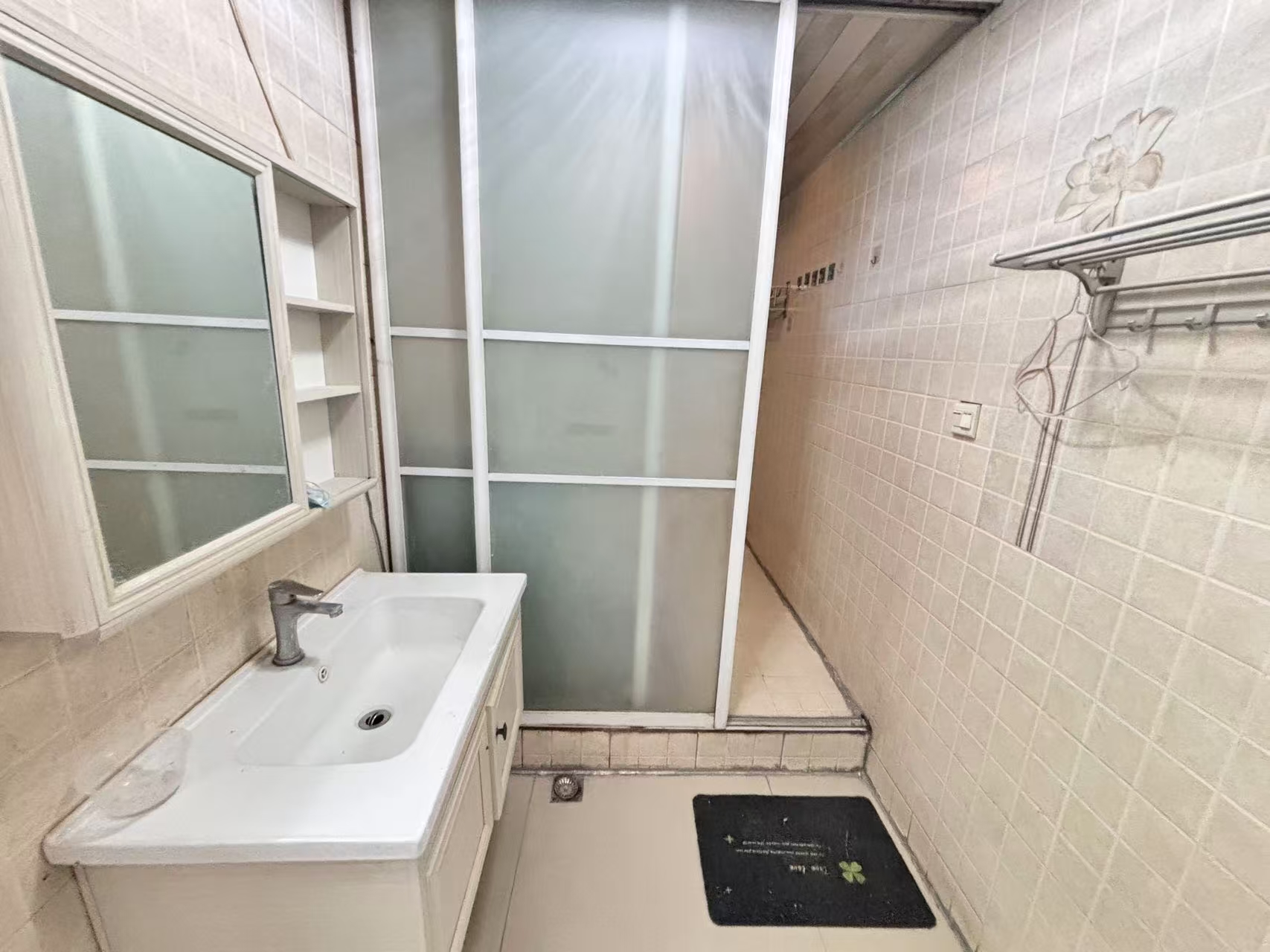 时尚新天地(平和堂) 3室0厅0卫 2700.0元/月 时尚新天地(平和堂) 3室0厅0卫 2700.0元/月室内图