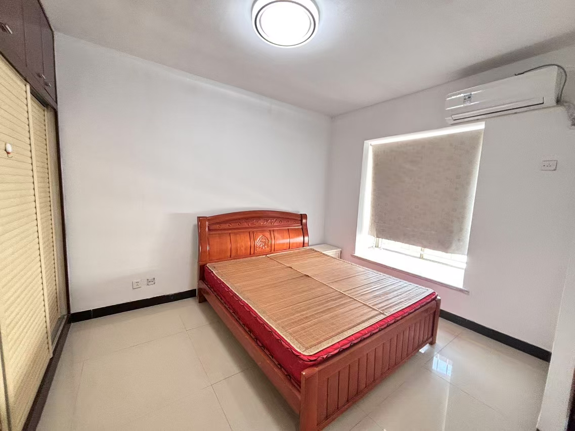 时尚新天地(平和堂) 3室0厅0卫 2700.0元/月 时尚新天地(平和堂) 3室0厅0卫 2700.0元/月室内图