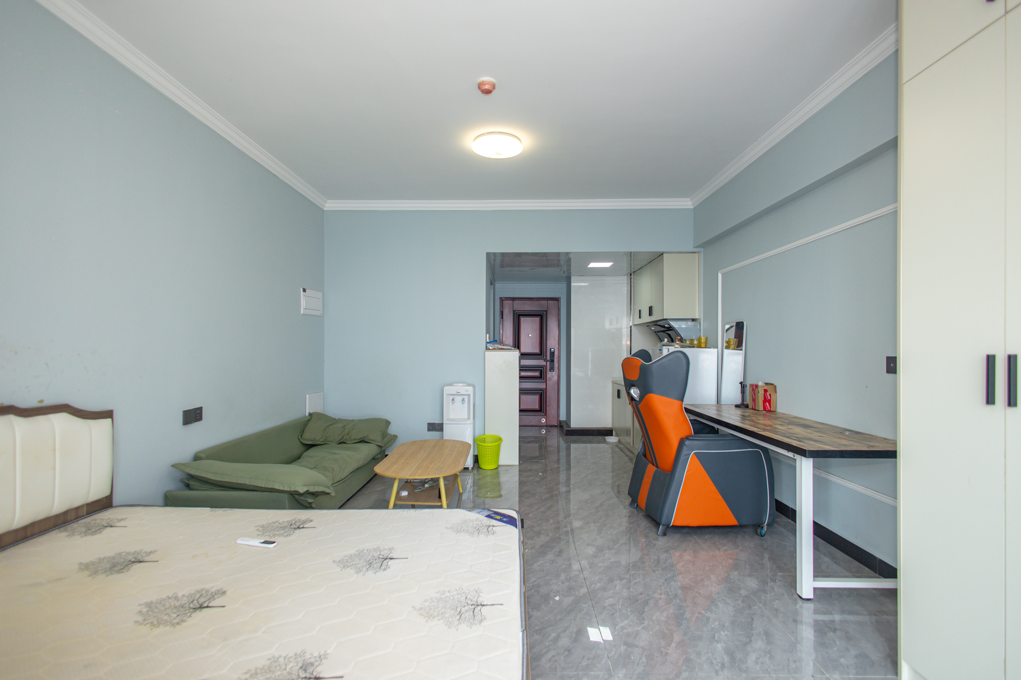 金科时代中心  1室0厅0卫    21.0万 金科时代中心  1室0厅0卫    21.0万客厅