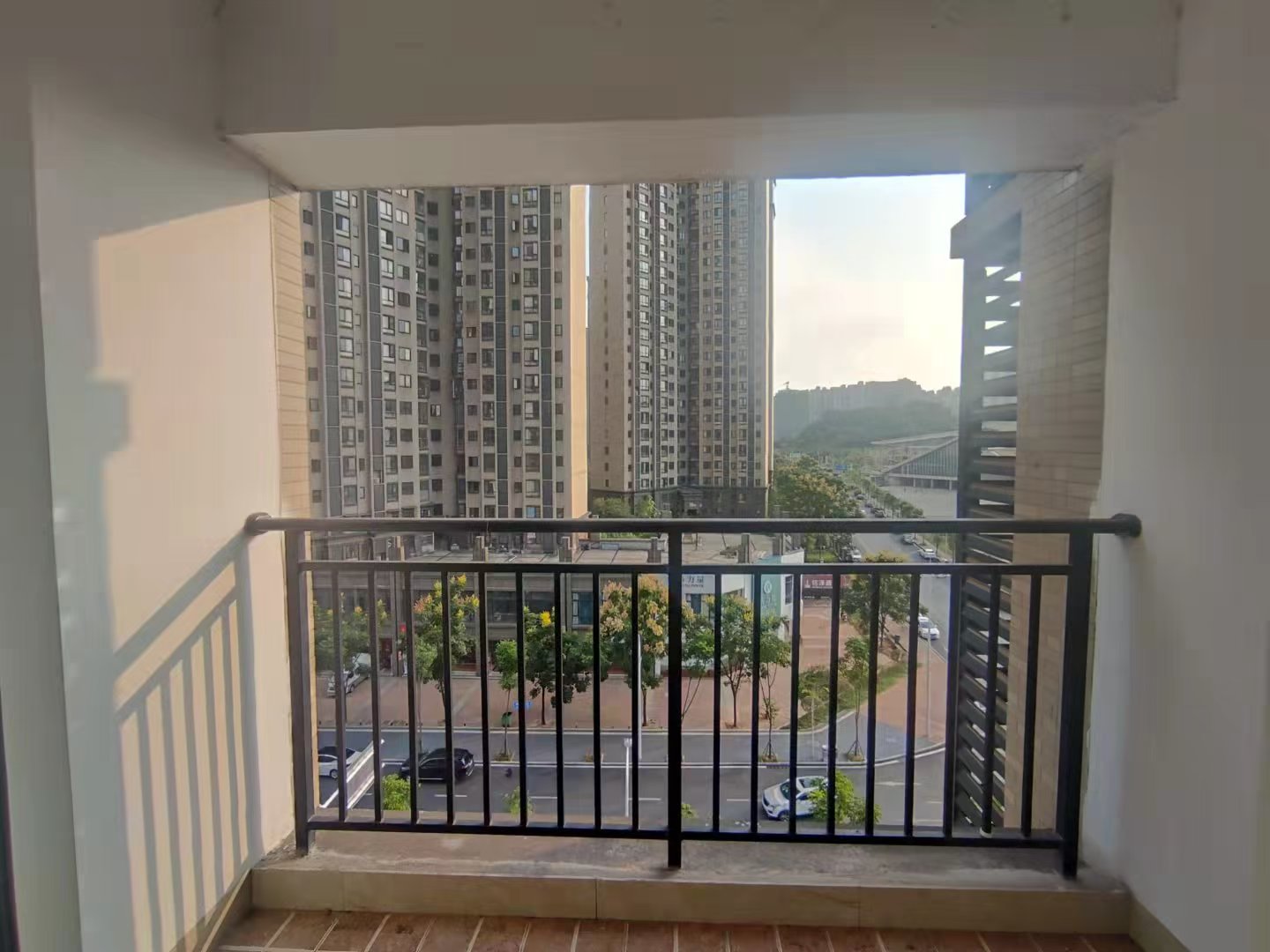中建御山和苑  3室2厅1卫   1600.00元/月室内图
