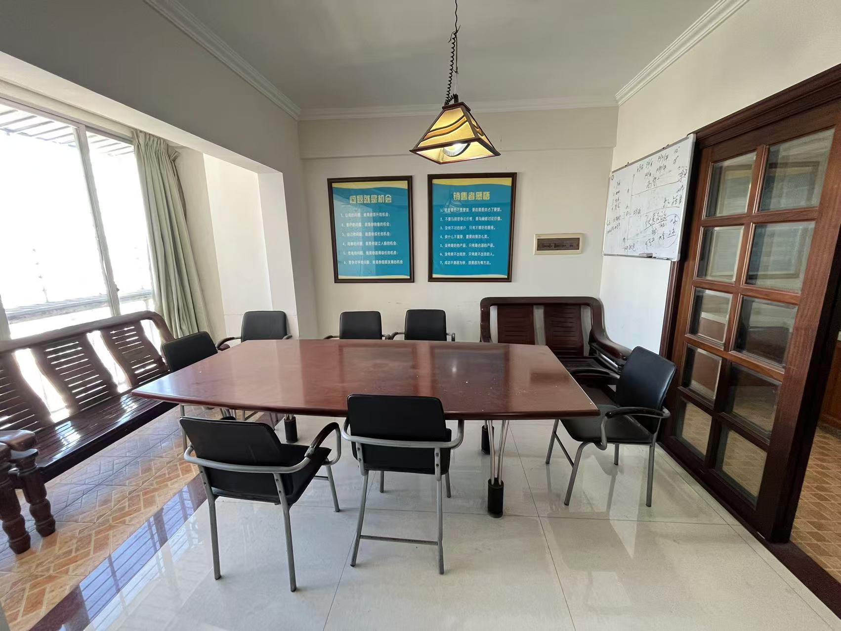 金润大厦 4室2厅2卫 4500.0元/月 金润大厦 4室2厅2卫 4500.0元/月室内图