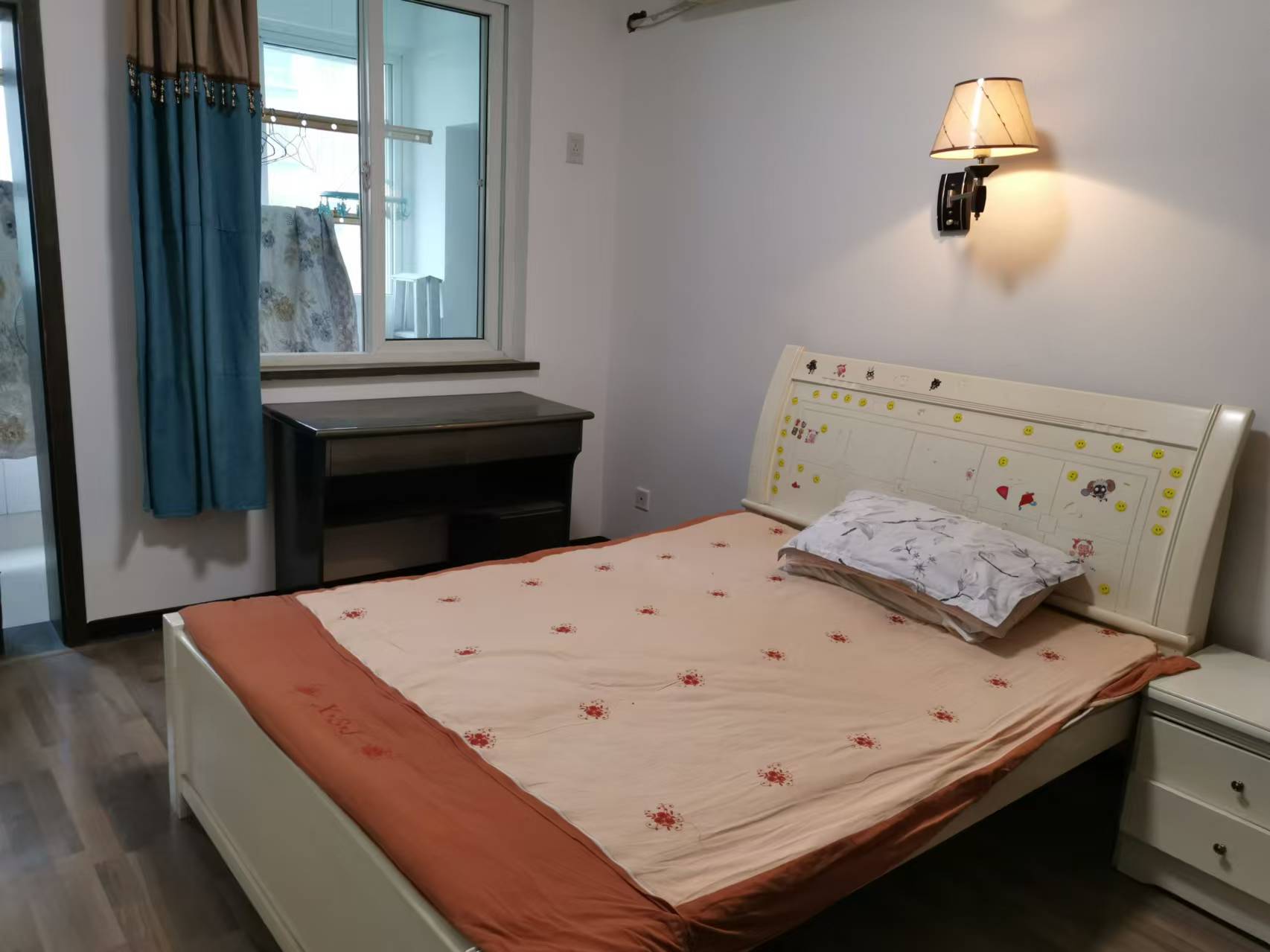 金泰花园 4室2厅2卫 2200.0元/月 金泰花园 4室2厅2卫 2200.0元/月室内图