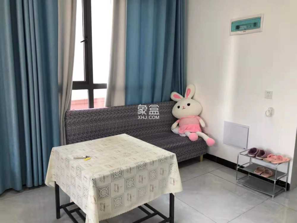 鸿浩达吉星广场(秀石街)  1室1厅1卫    20.8万室内图