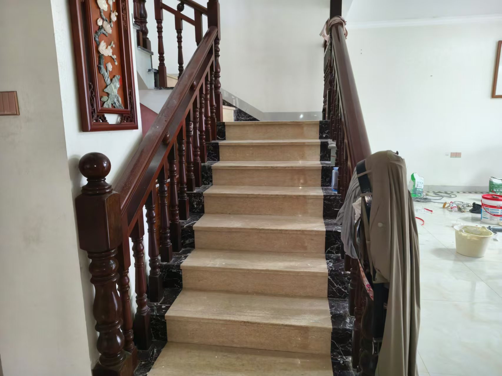 海辰公寓 5室2厅2卫 4500.0元/月 海辰公寓 5室2厅2卫 4500.0元/月室内图