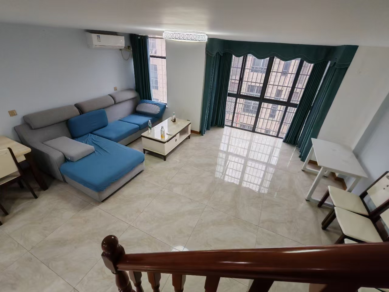 桃花缘  1室1厅1卫    39.8万 桃花缘  1室1厅1卫    39.8万室内图