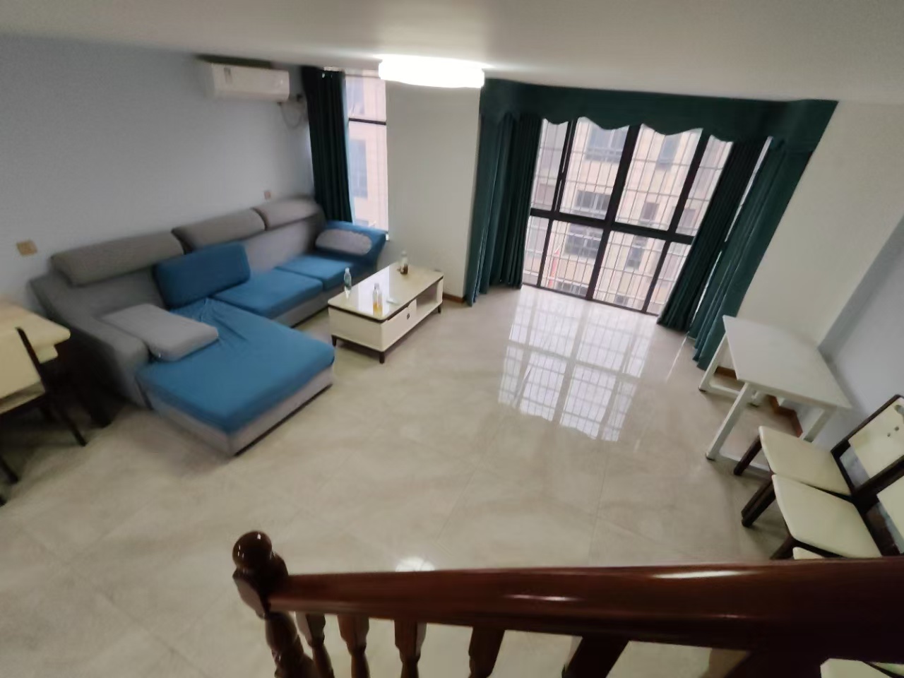 桃花缘  1室1厅1卫    39.8万 桃花缘  1室1厅1卫    39.8万室内图