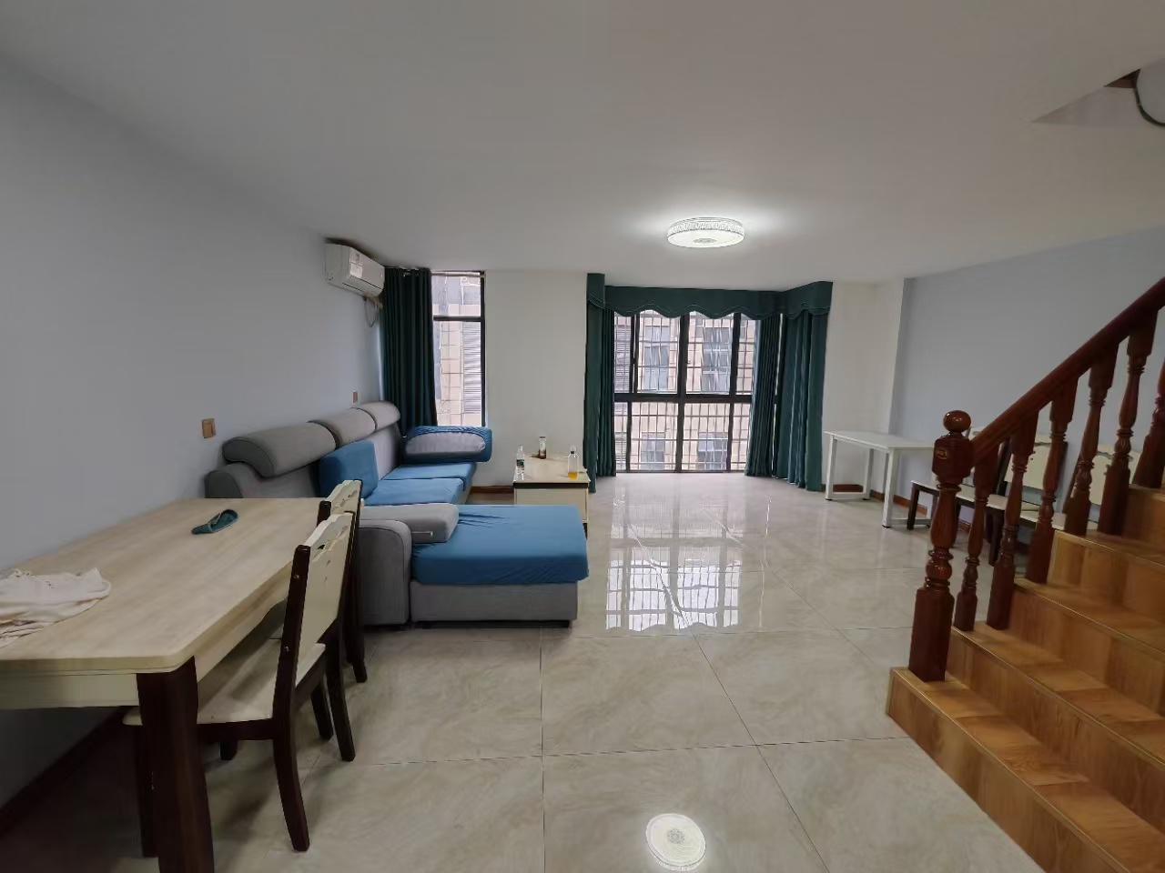 桃花缘  1室1厅1卫    39.8万 桃花缘  1室1厅1卫    39.8万室内图