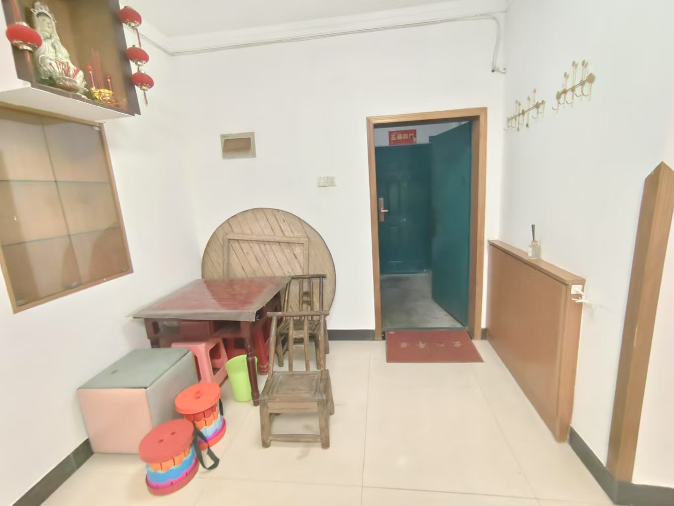 长华小区 2室2厅1卫 1800.0元/月 长华小区 2室2厅1卫 1800.0元/月室内图