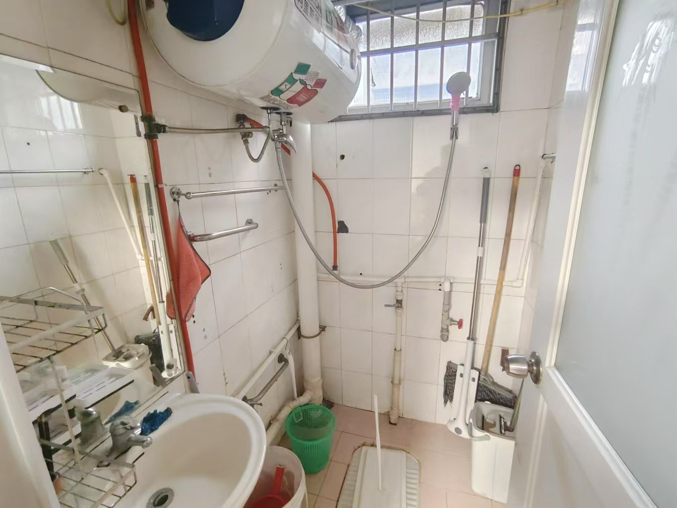 长华小区 2室2厅1卫 1800.0元/月 长华小区 2室2厅1卫 1800.0元/月室内图