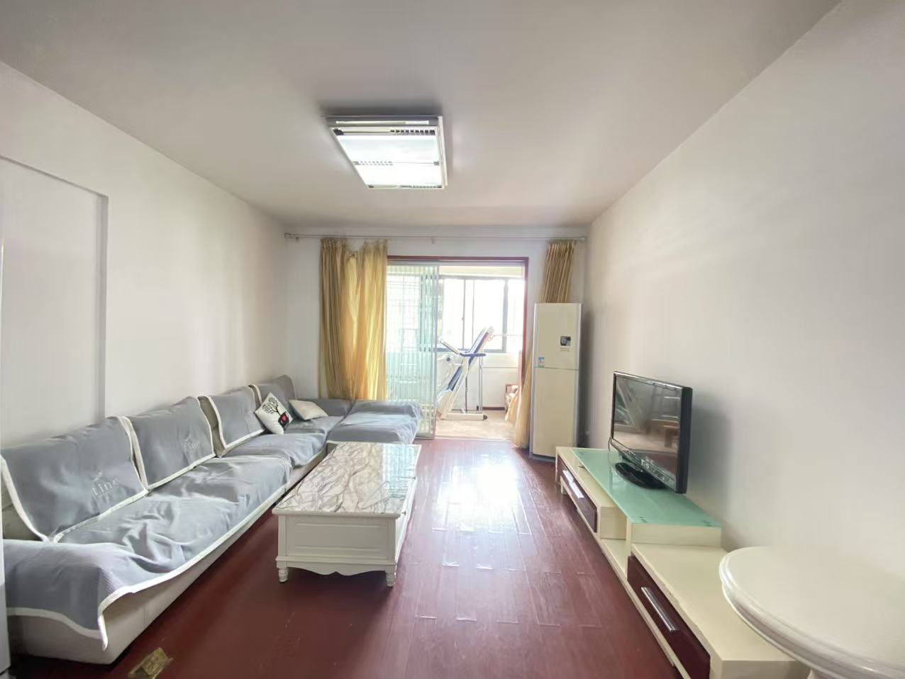 欧园  3室1厅2卫   3300.00元/月室内图