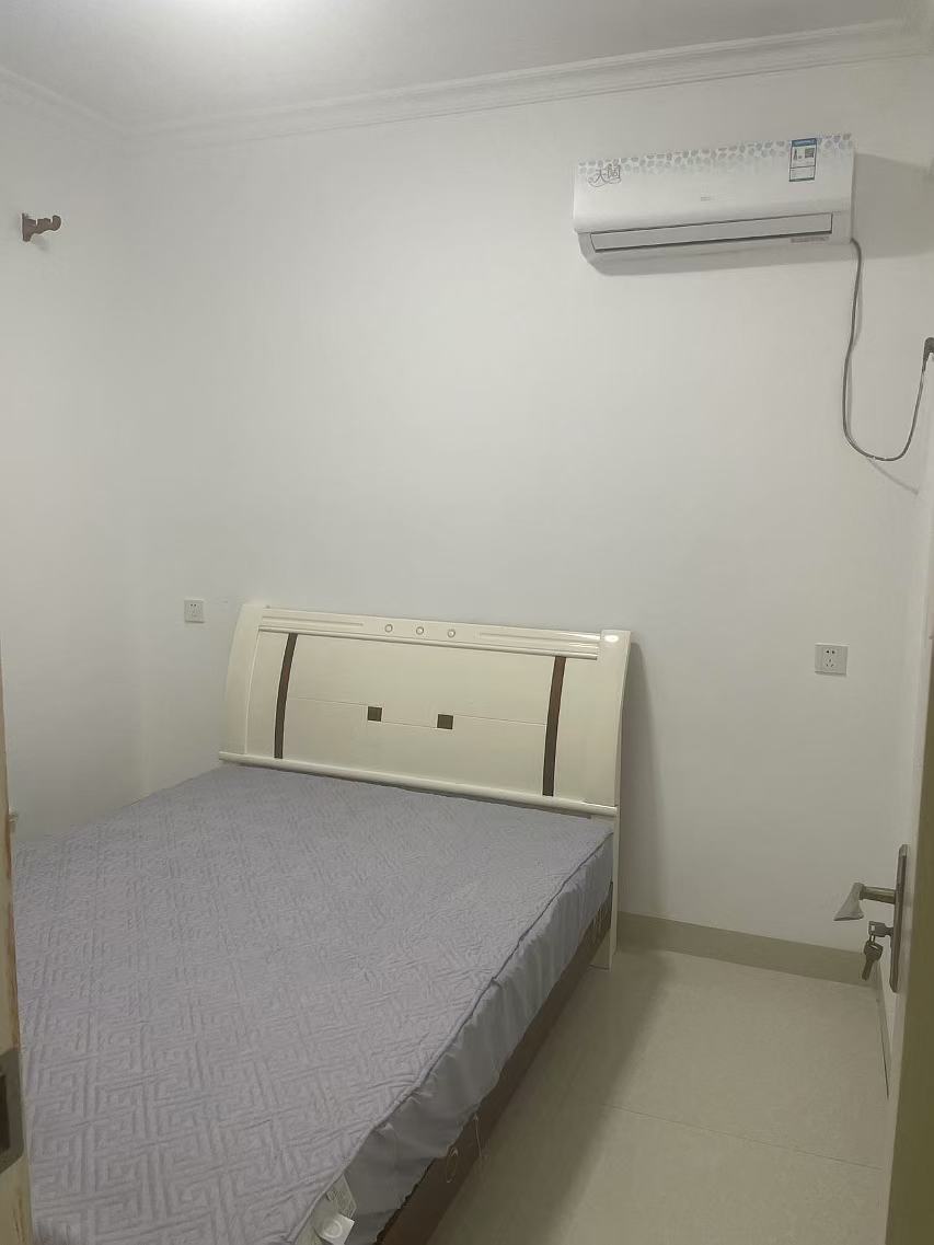 雅士林欣城  2室1厅1卫    1300.0元/月 雅士林欣城  2室1厅1卫    1300.0元/月室内图