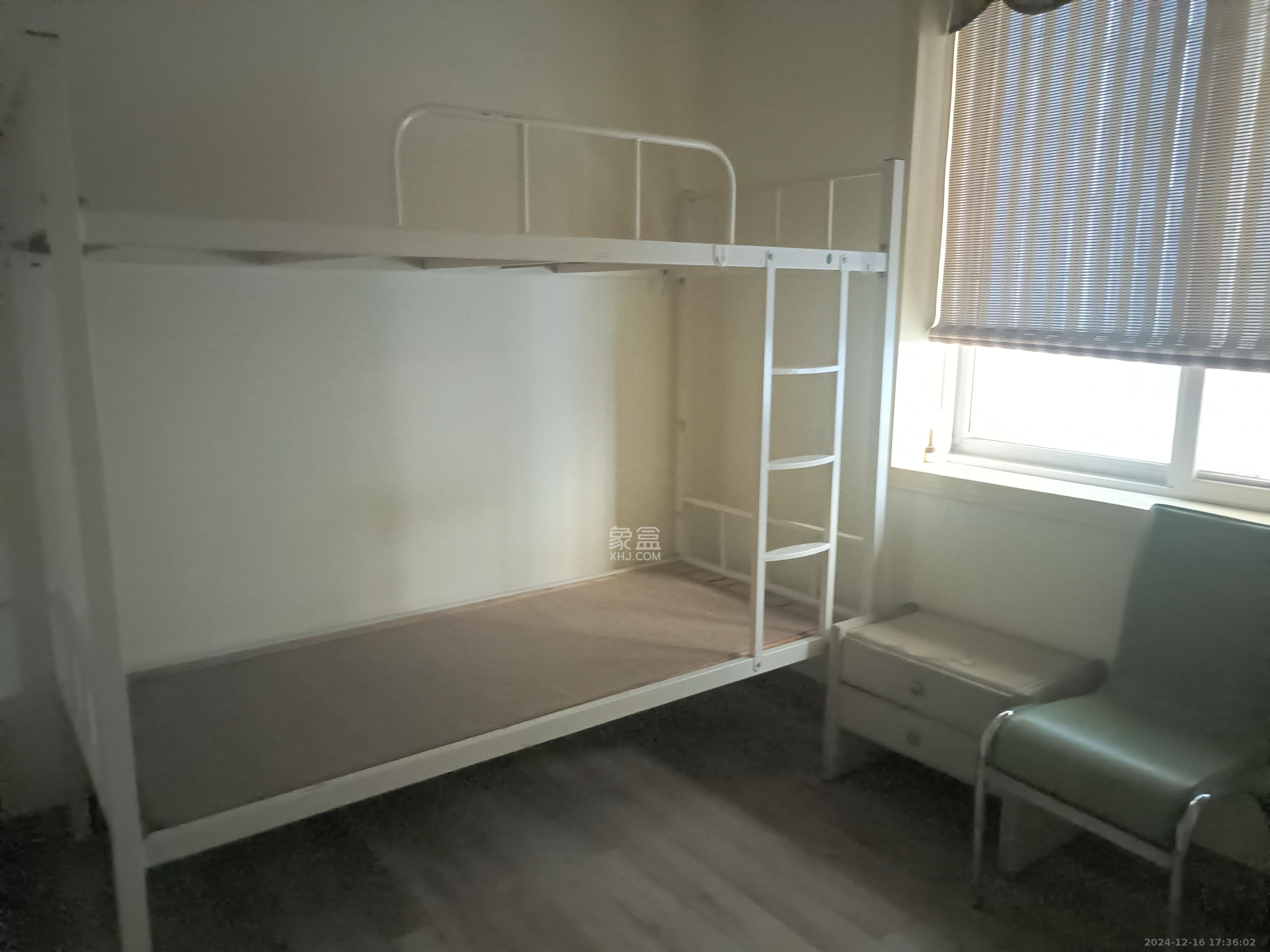 藥王街小區(qū)  3室1廳1衛(wèi)   4500.00元/月室內(nèi)圖