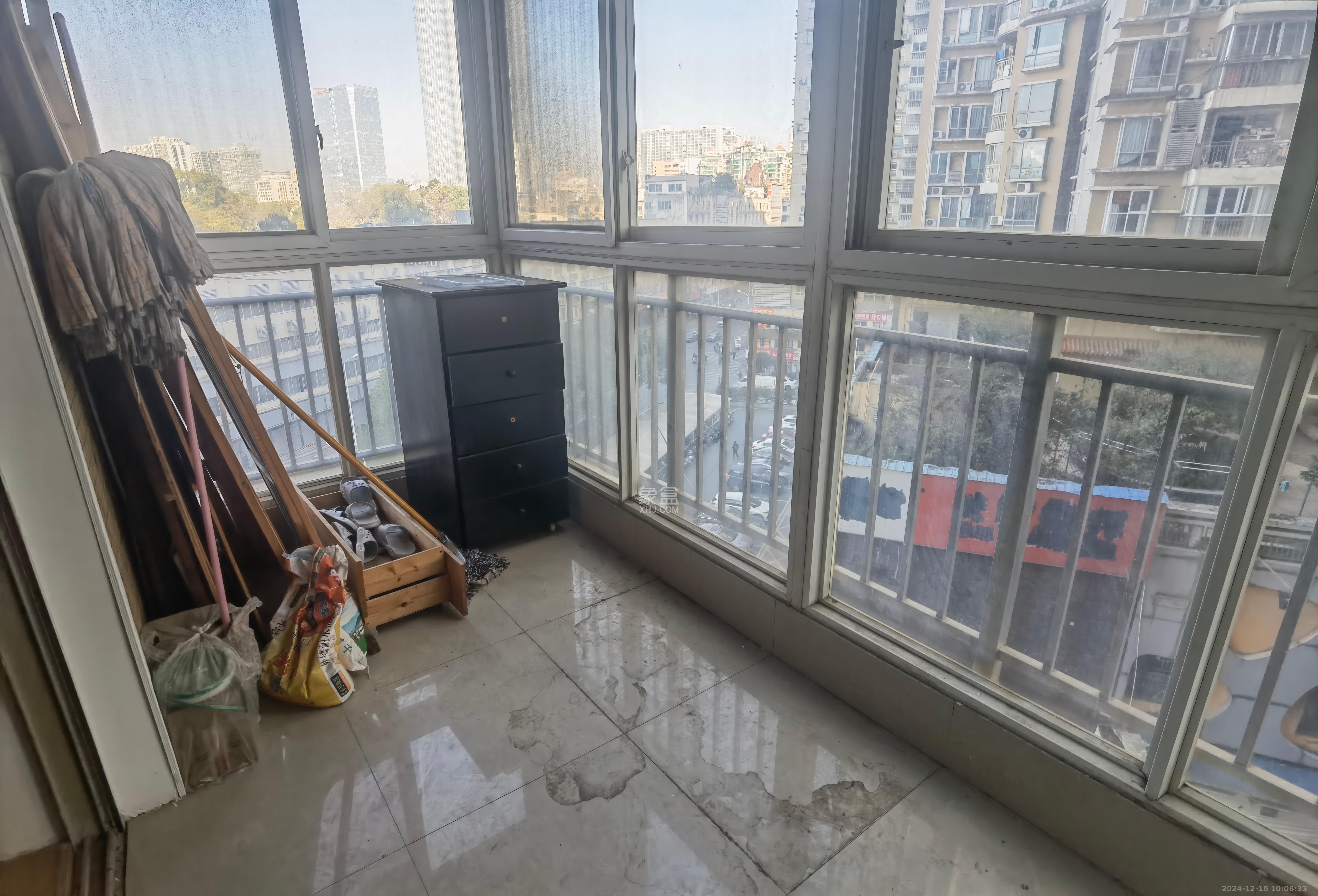 凯通国际城(凯通朝庭) 3室2厅2卫 3000.0元/月 凯通国际城(凯通朝庭) 3室2厅2卫 3000.0元/月室内图