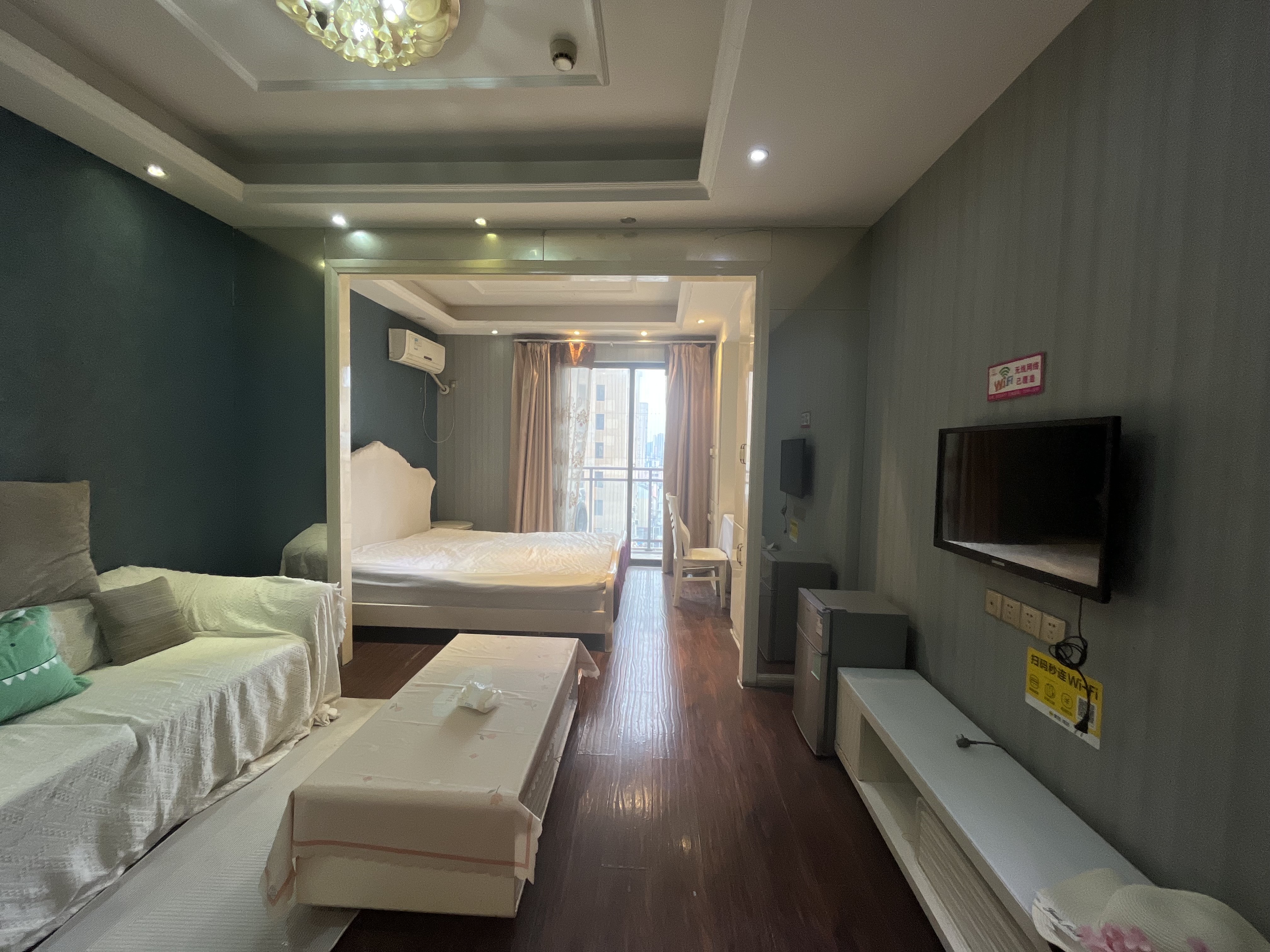 万豪城市花园  1室1厅2卫    1200.0元/月室内图