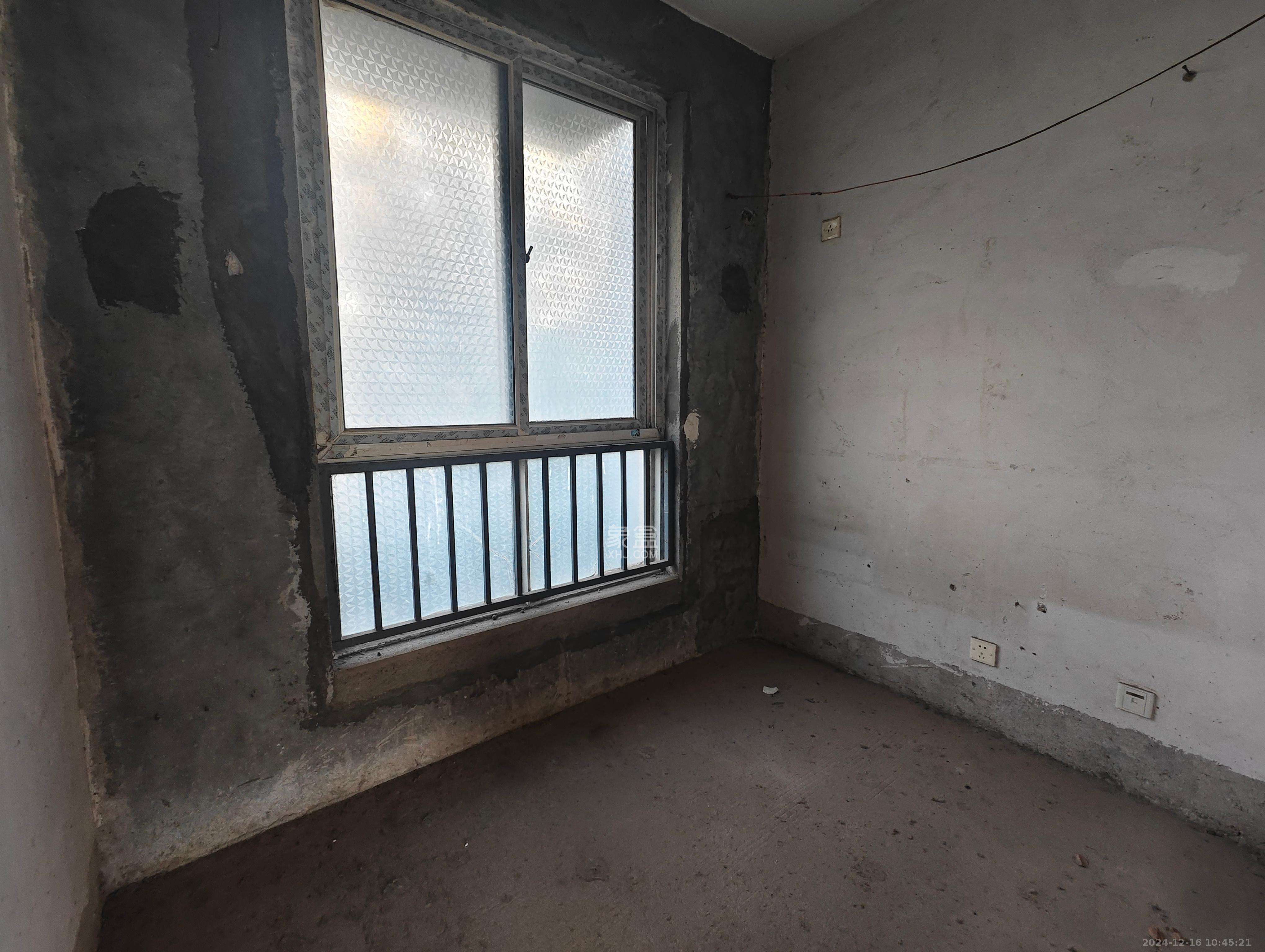 山水湾 3室2厅1卫 1000.0元/月 山水湾 3室2厅1卫 1000.0元/月室内图