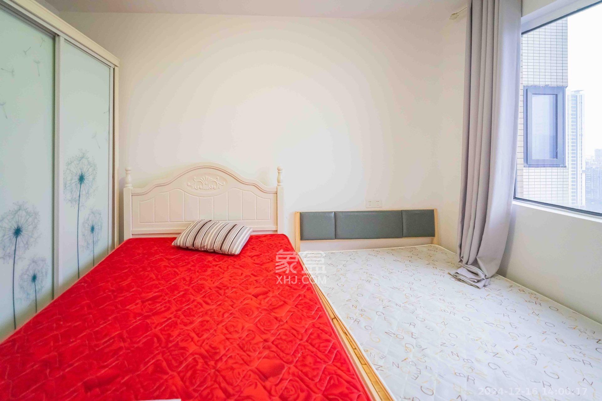 金轮星光名座 3室2厅2卫 2800.0元/月 金轮星光名座 3室2厅2卫 2800.0元/月室内图