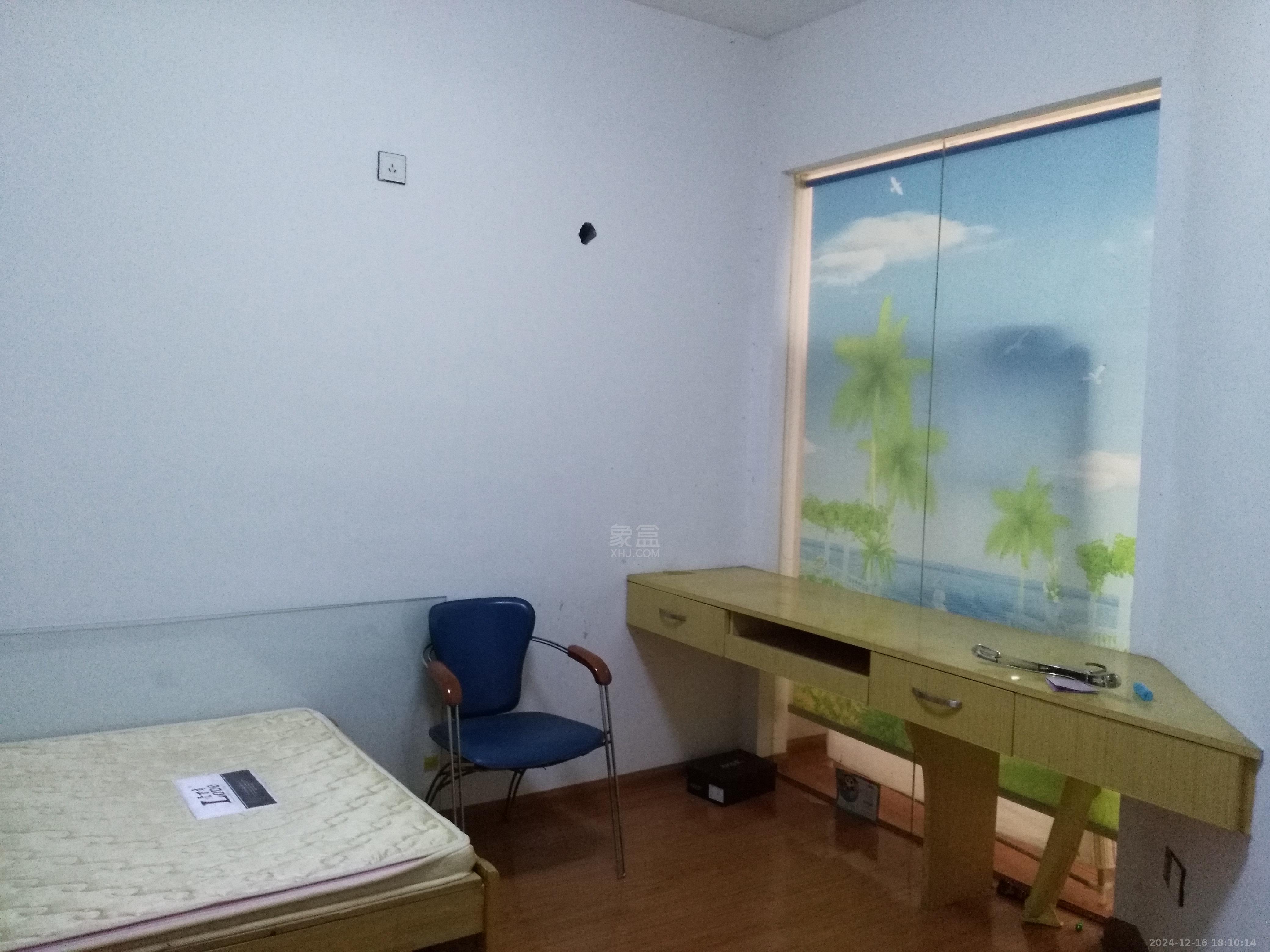 富华商业广场 2室1厅1卫 1300.0元/月 富华商业广场 2室1厅1卫 1300.0元/月室内图