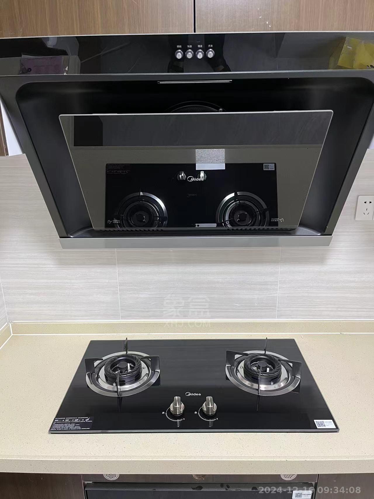 蓝溪谷  3室2厅2卫   2000.00元/月室内图