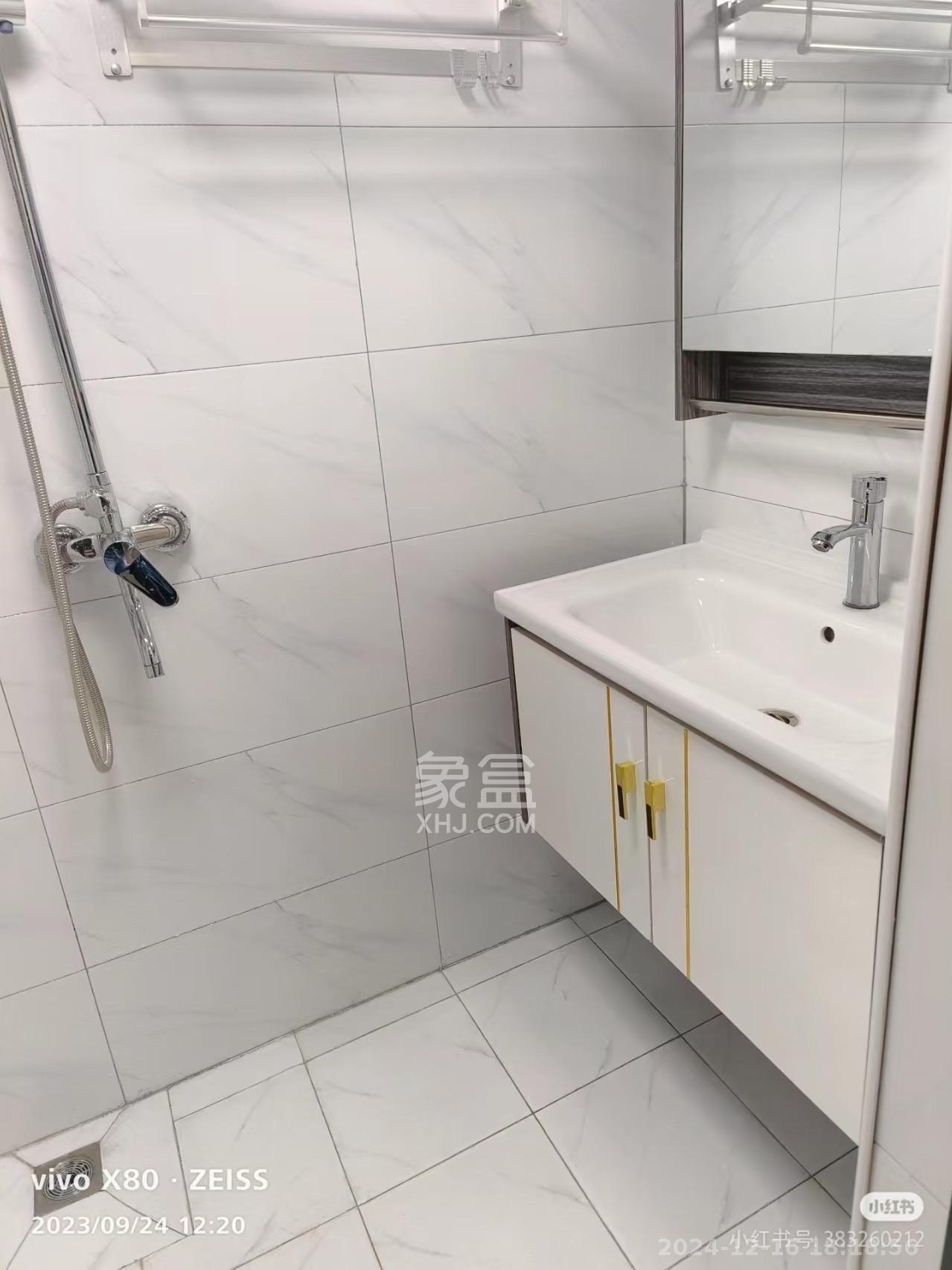 新长海D1站 1室1厅1卫 1600.0元/月 新长海D1站 1室1厅1卫 1600.0元/月室内图