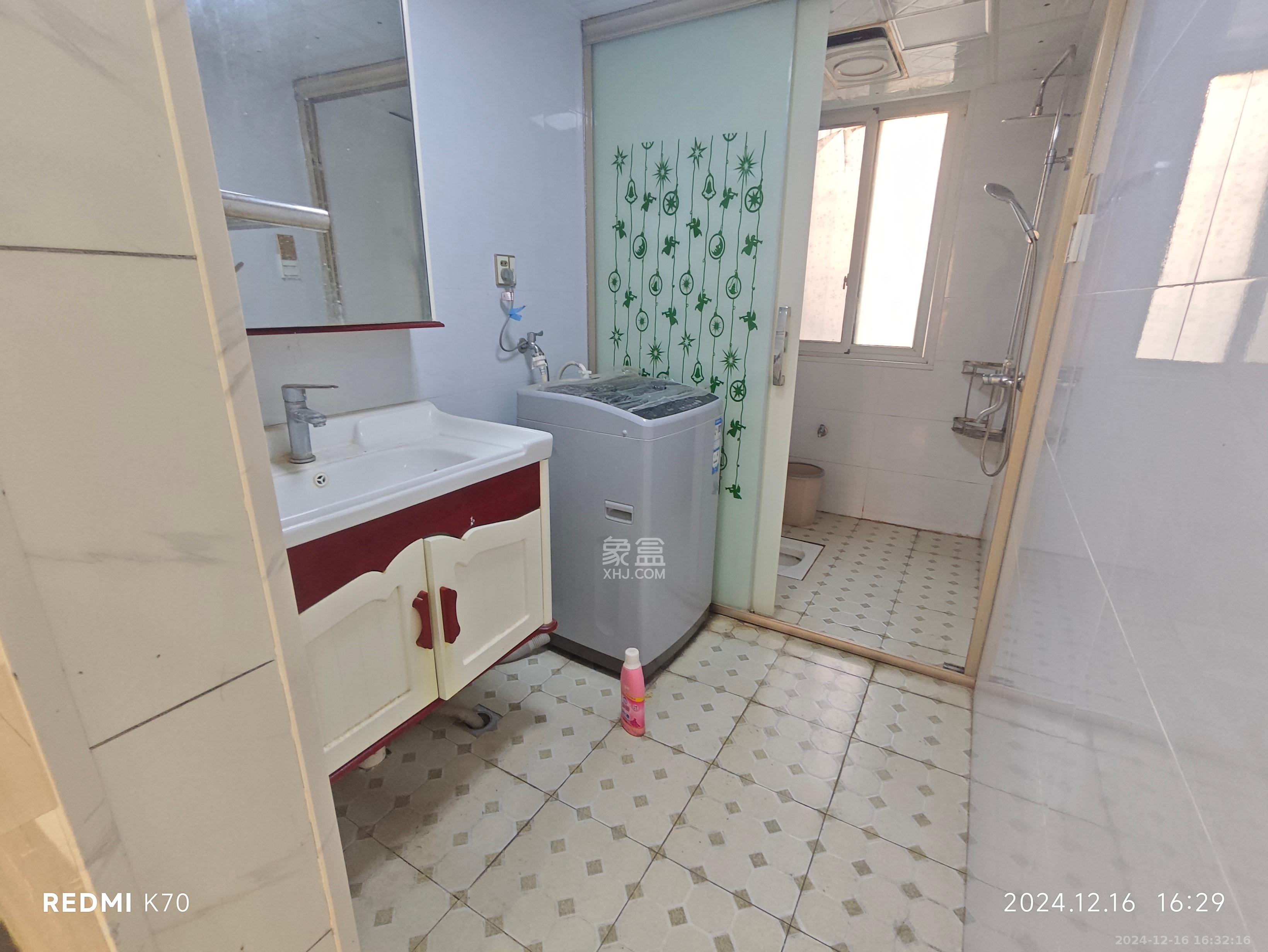 和沁园 2室2厅2卫 2700.0元/月 和沁园 2室2厅2卫 2700.0元/月室内图